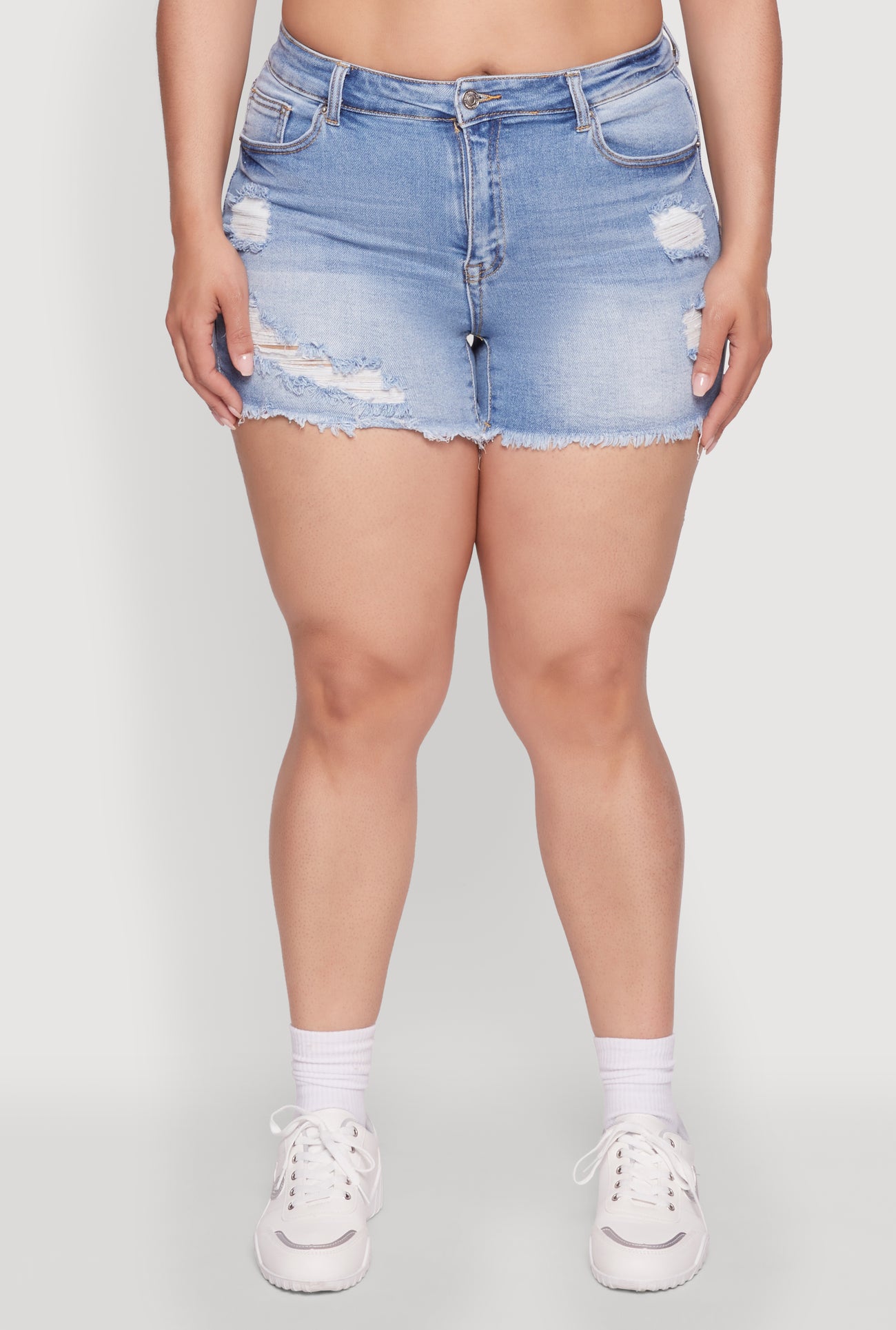 1871071610934402_005