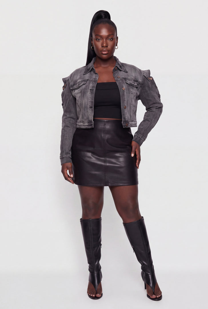 1876064729695001_001