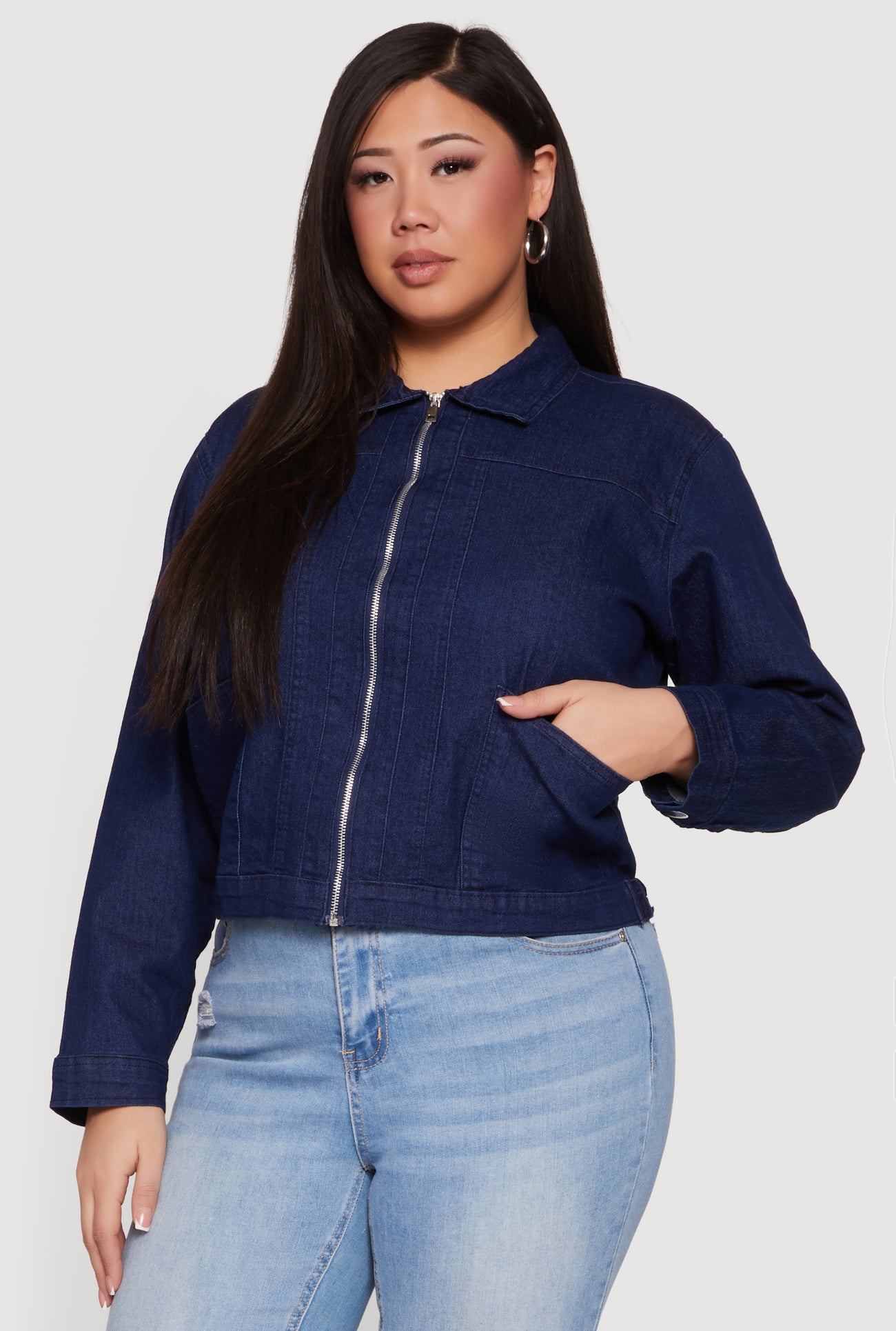 1880038344017408_002