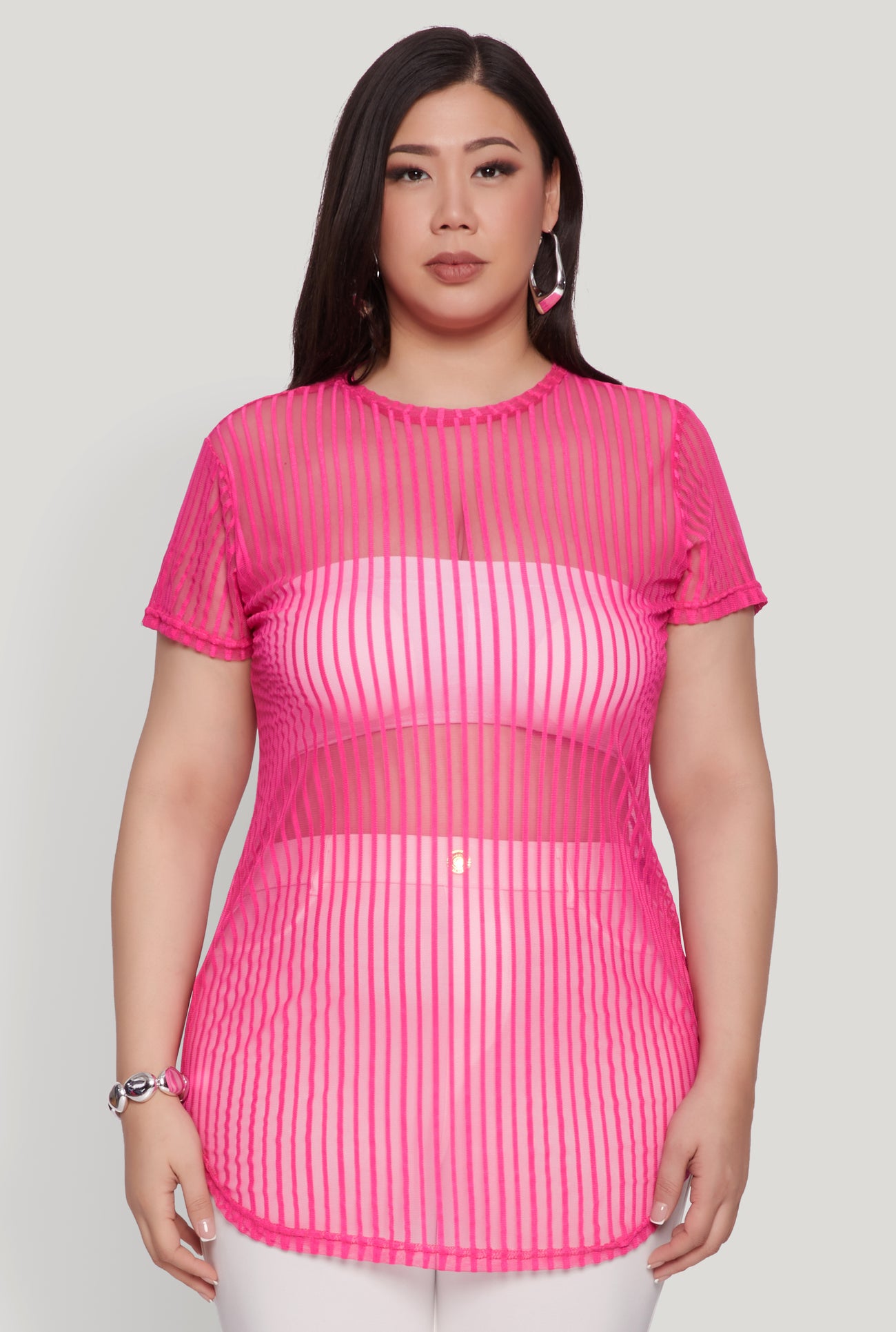 1912038345553066_002