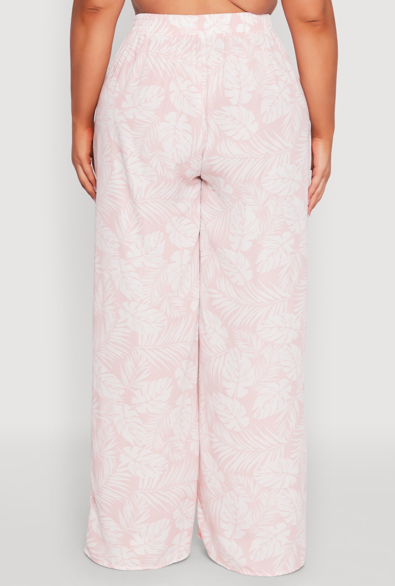 Plus Size Airy Leaf Print Palazzo Pants