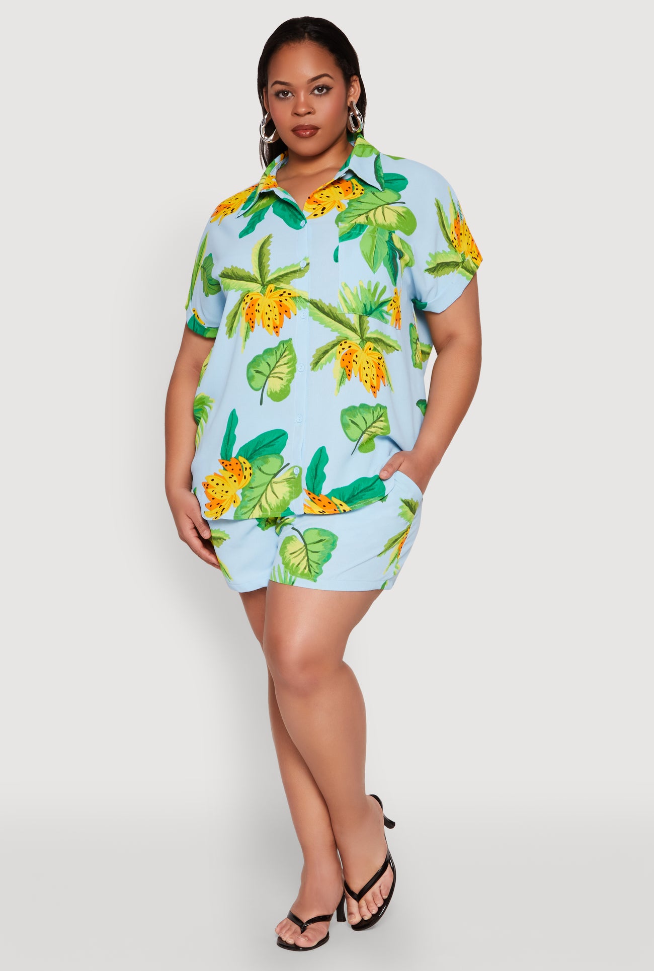 Plus Size Banana Tropical Print Shorts