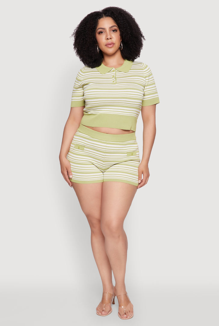 Plus Size Daisy Striped Button Detail Shorts