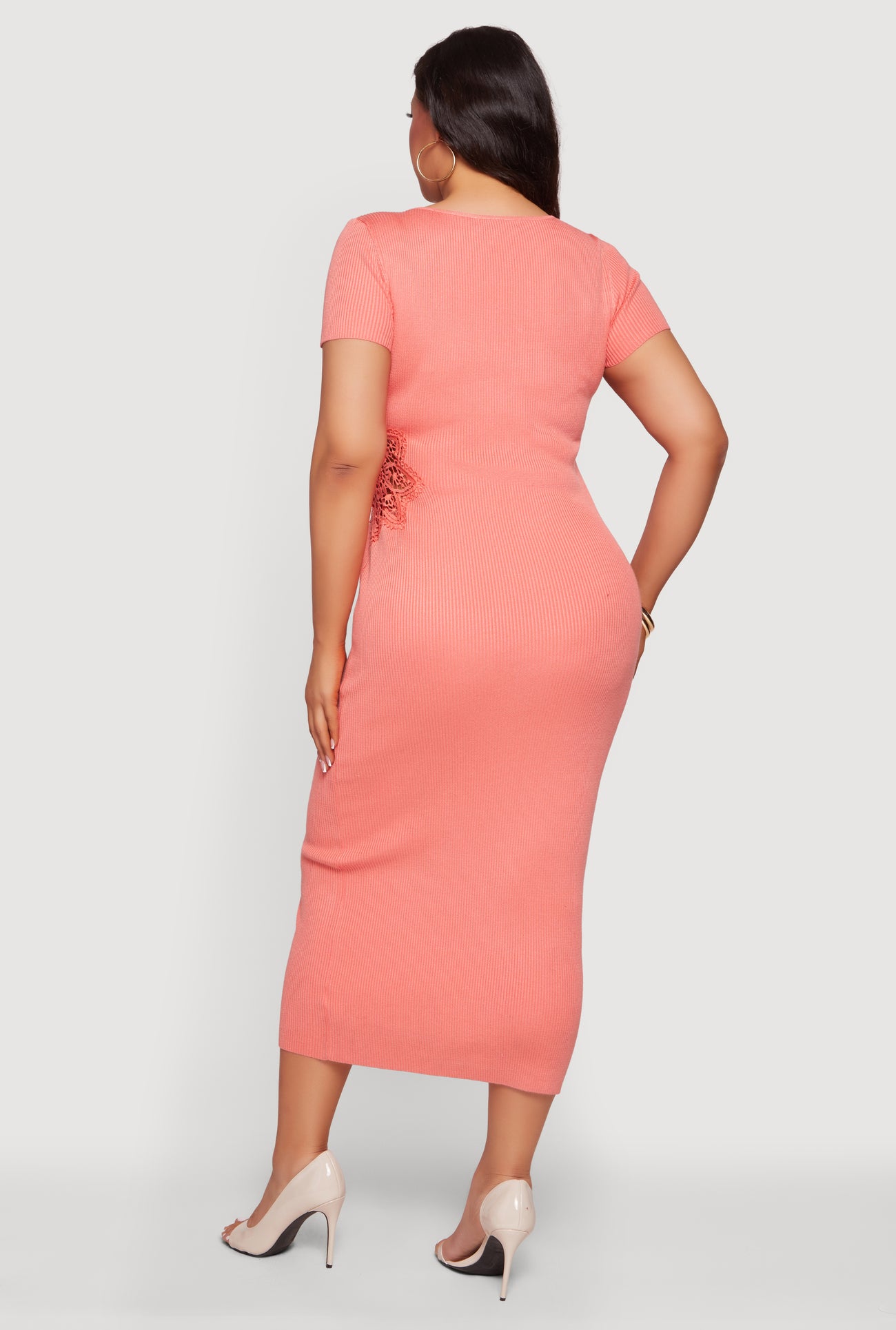 Plus Size Rib Knit Applique Detail Maxi Dress Plus Size Rib Knit Applique Detail Maxi Dress