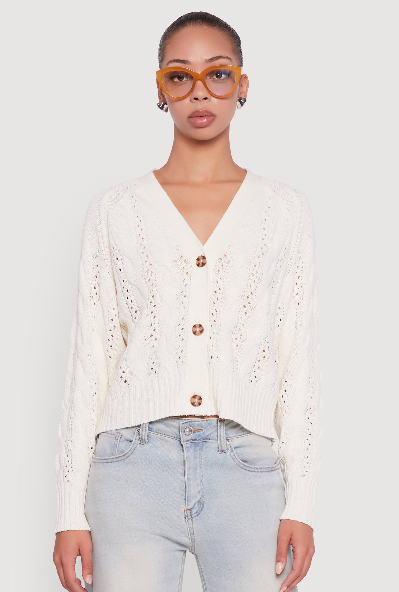 3022054265576011_002