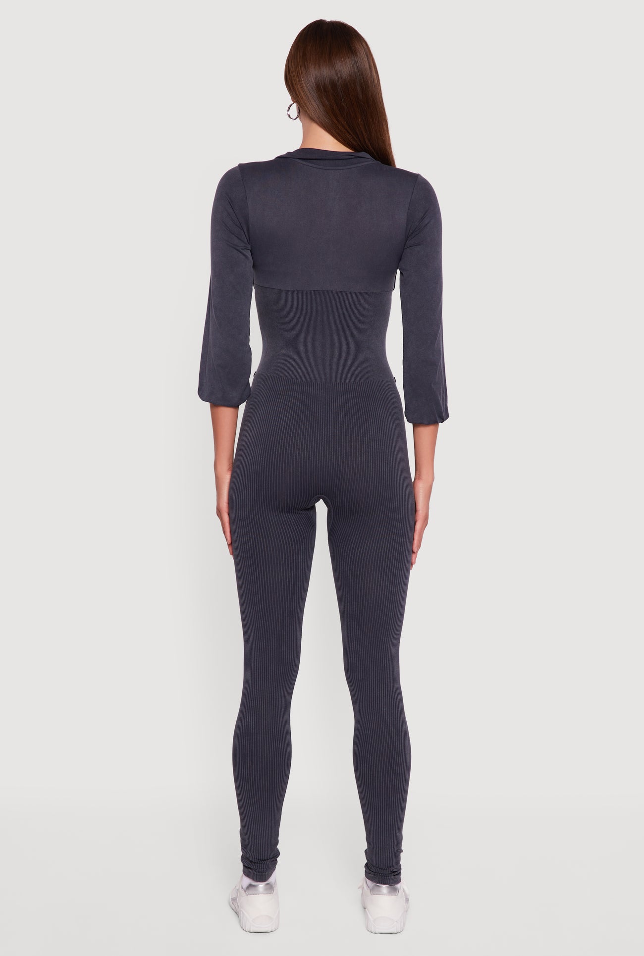 3045060580333001_005