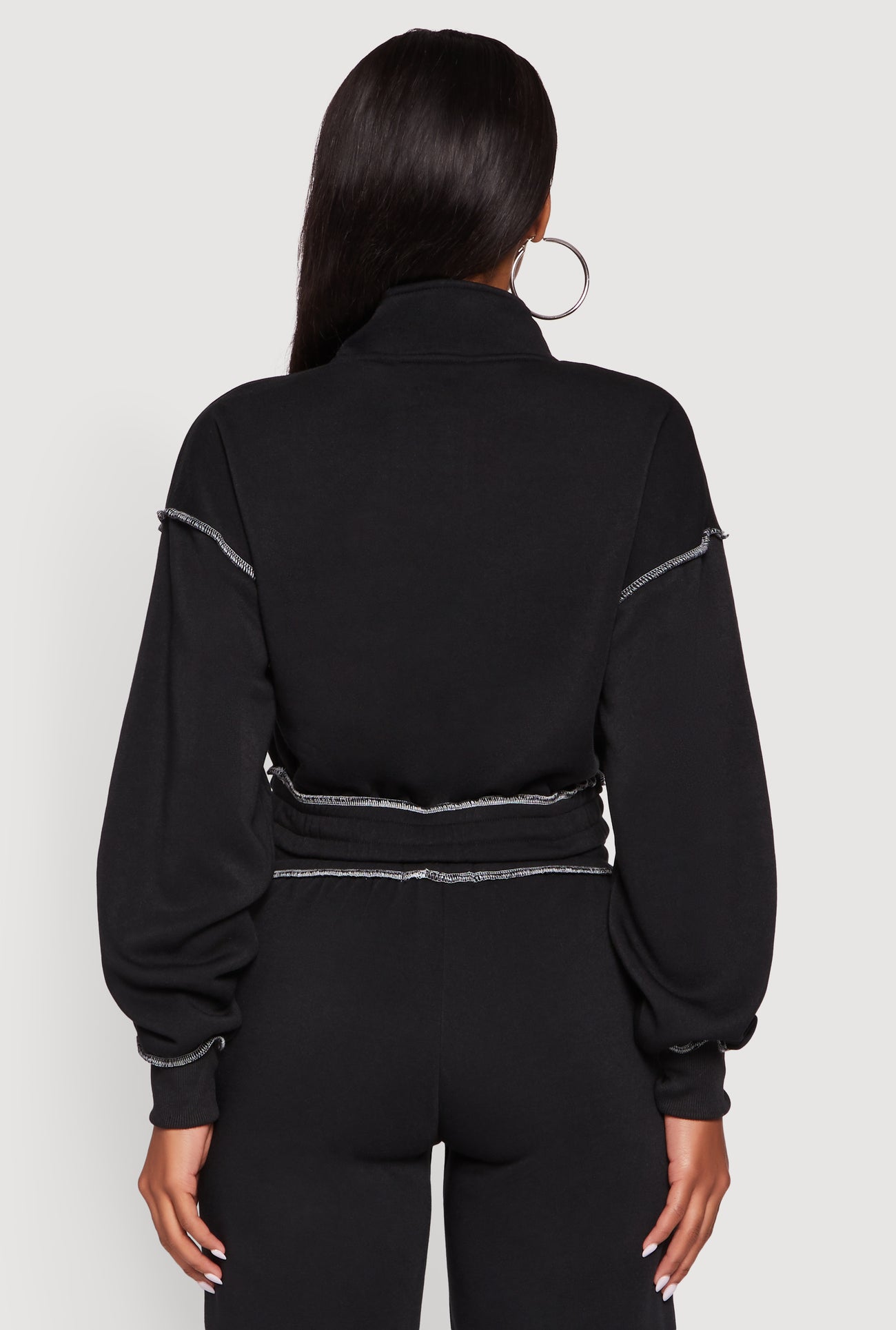 3056056723593001_006