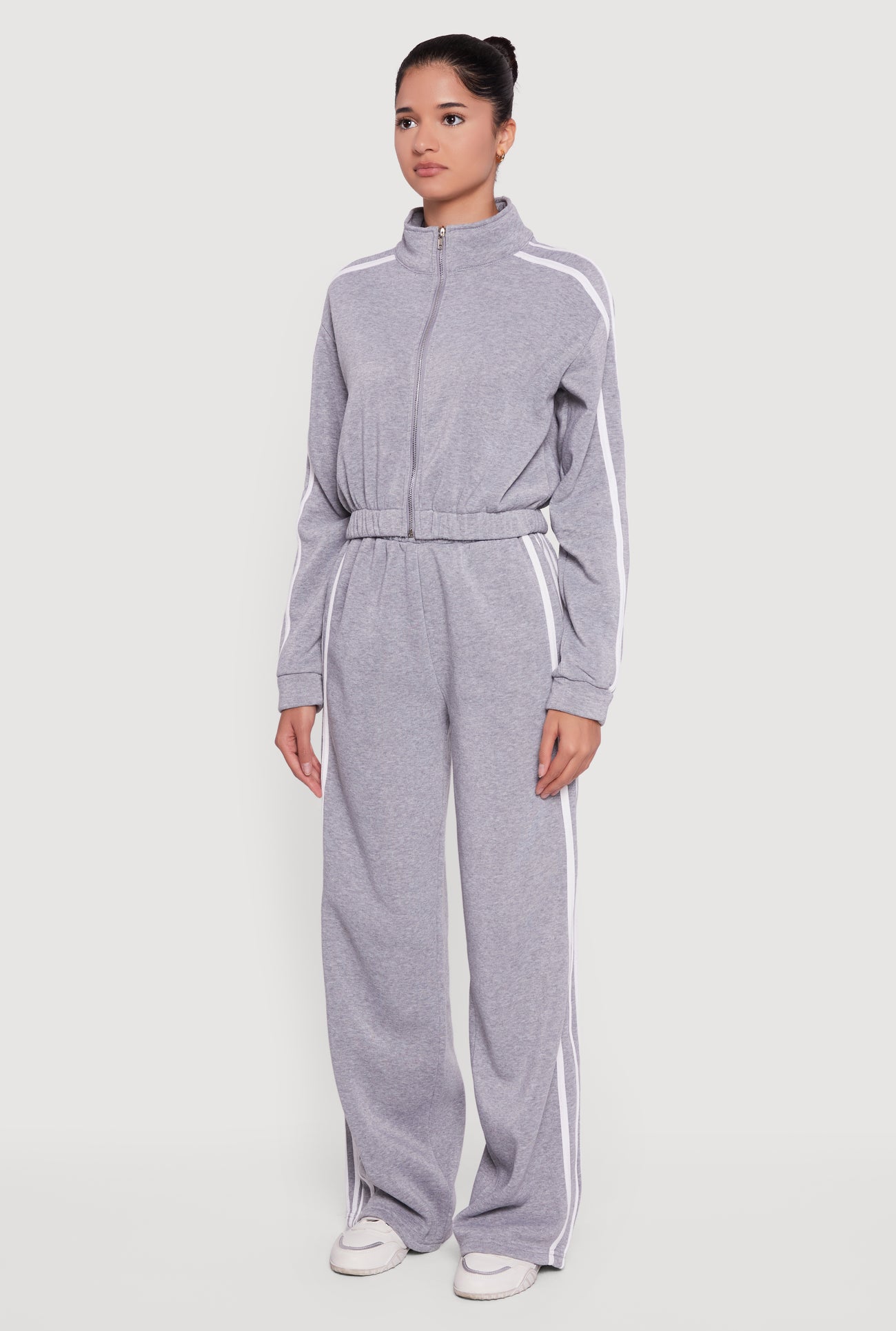 3056072292534004_005