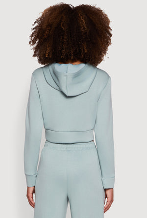 3056077660115036_006