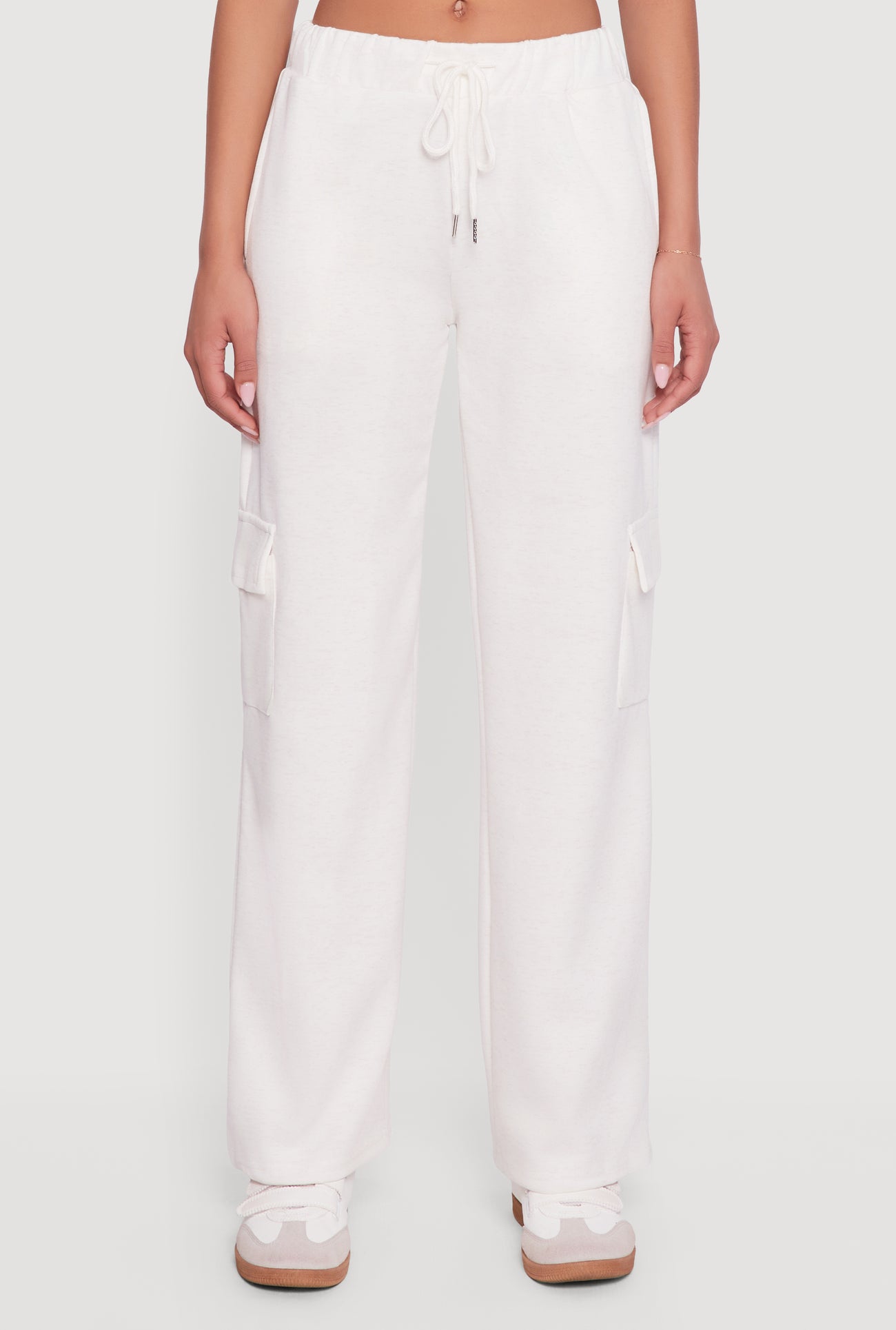 3056077660165002_003