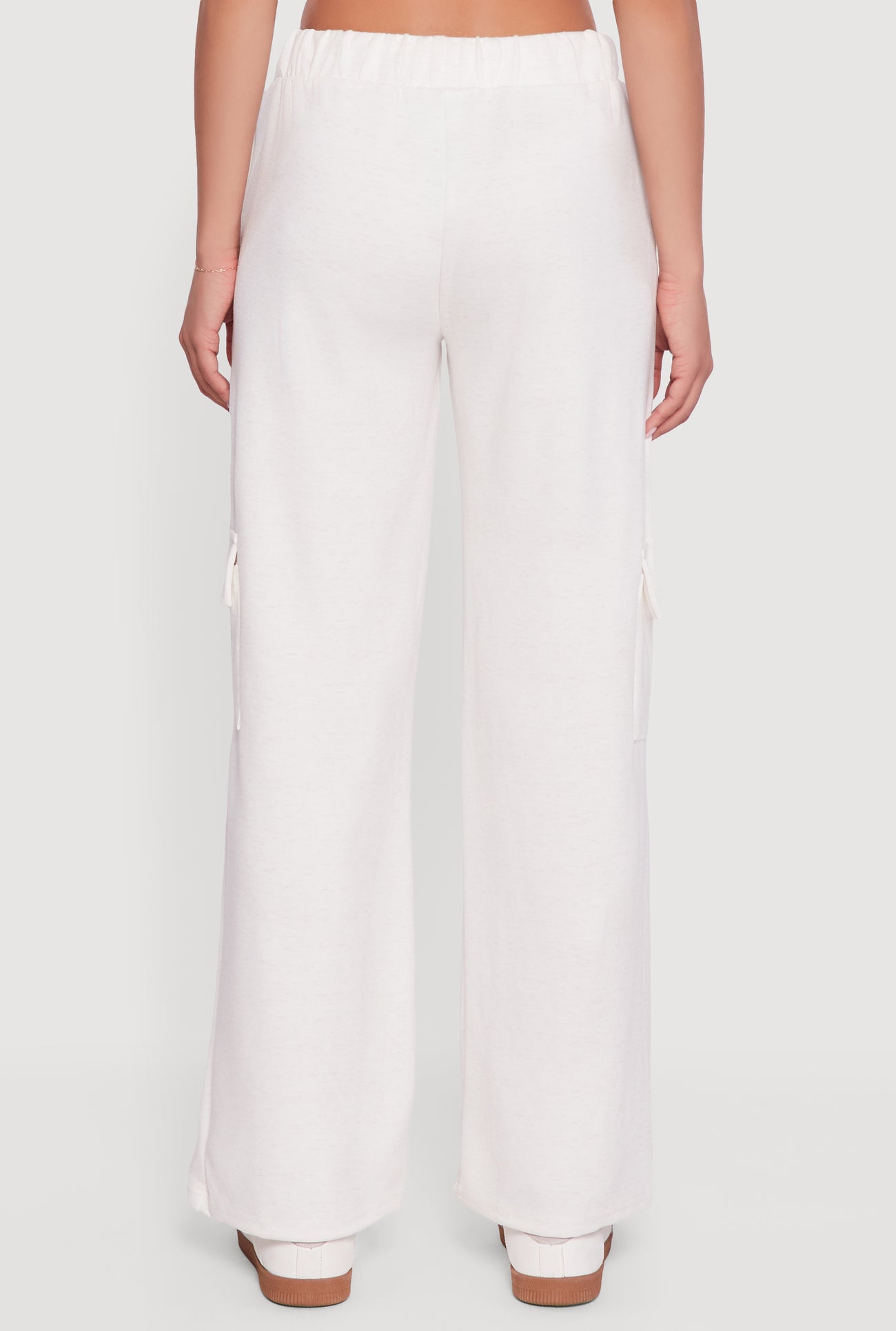 3056077660165002_005