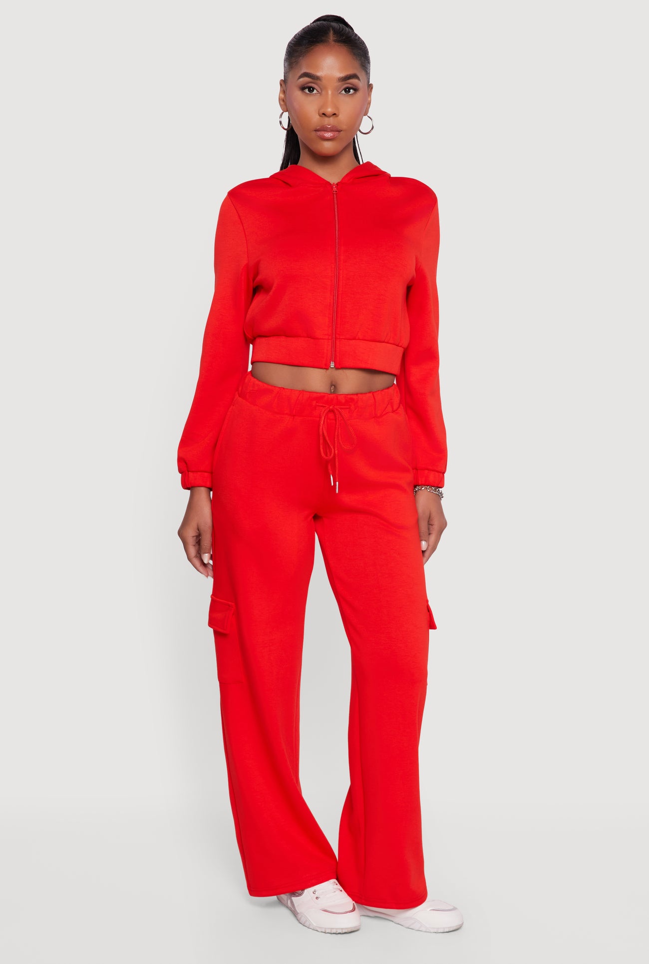 3056077660165060_001