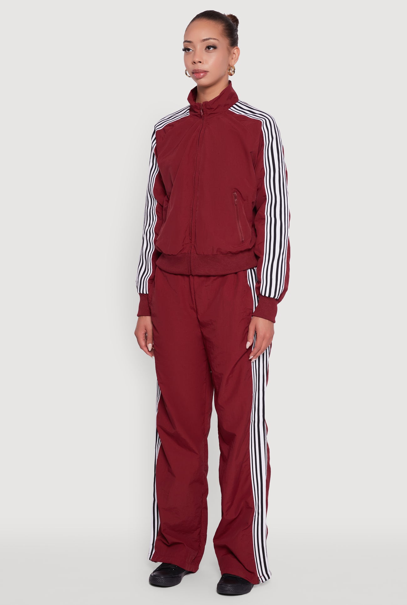 3056077665410364_005