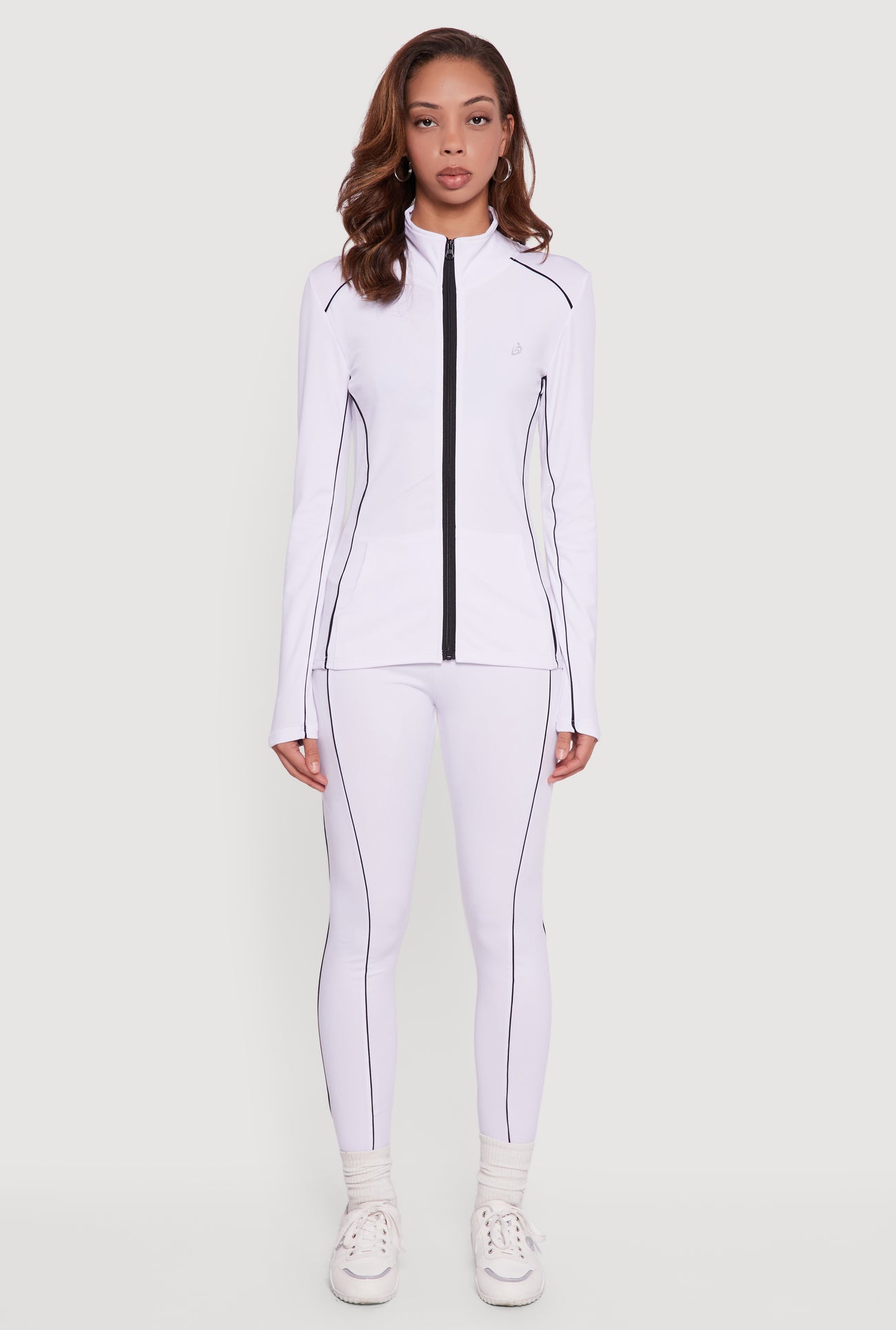 3058038340870010_003