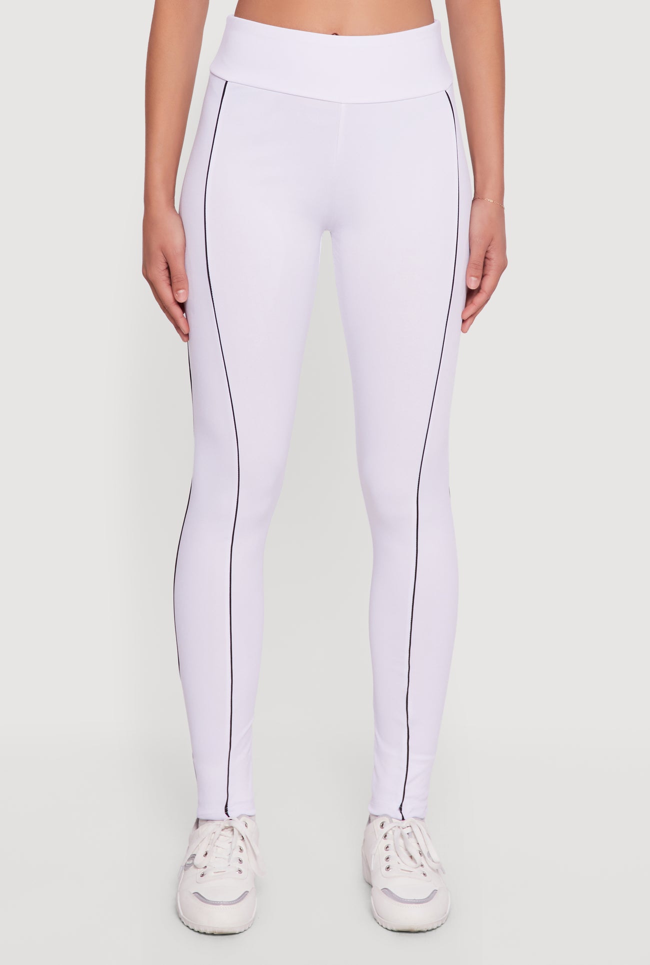 3058038340871010_003