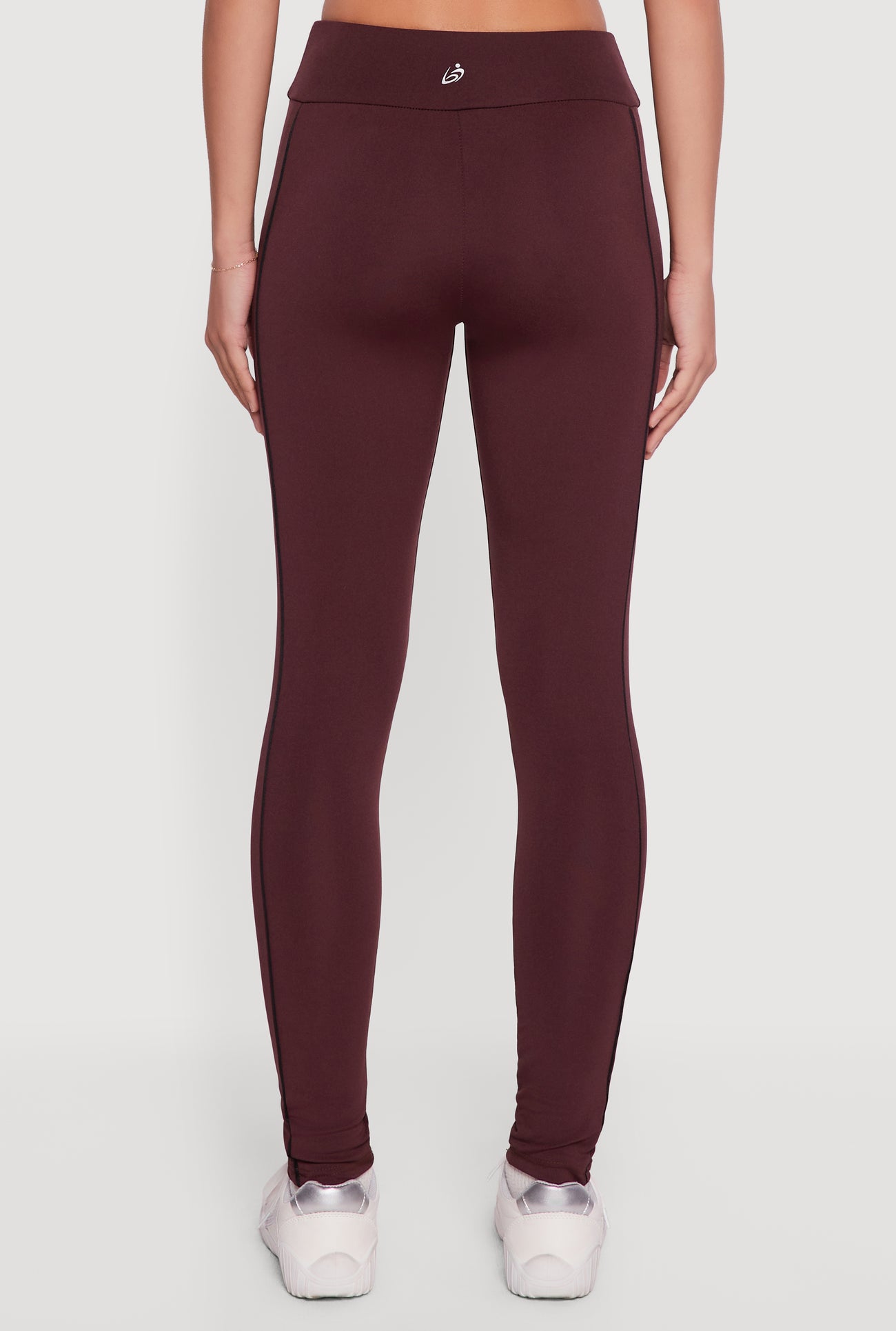 3058038340871020_005