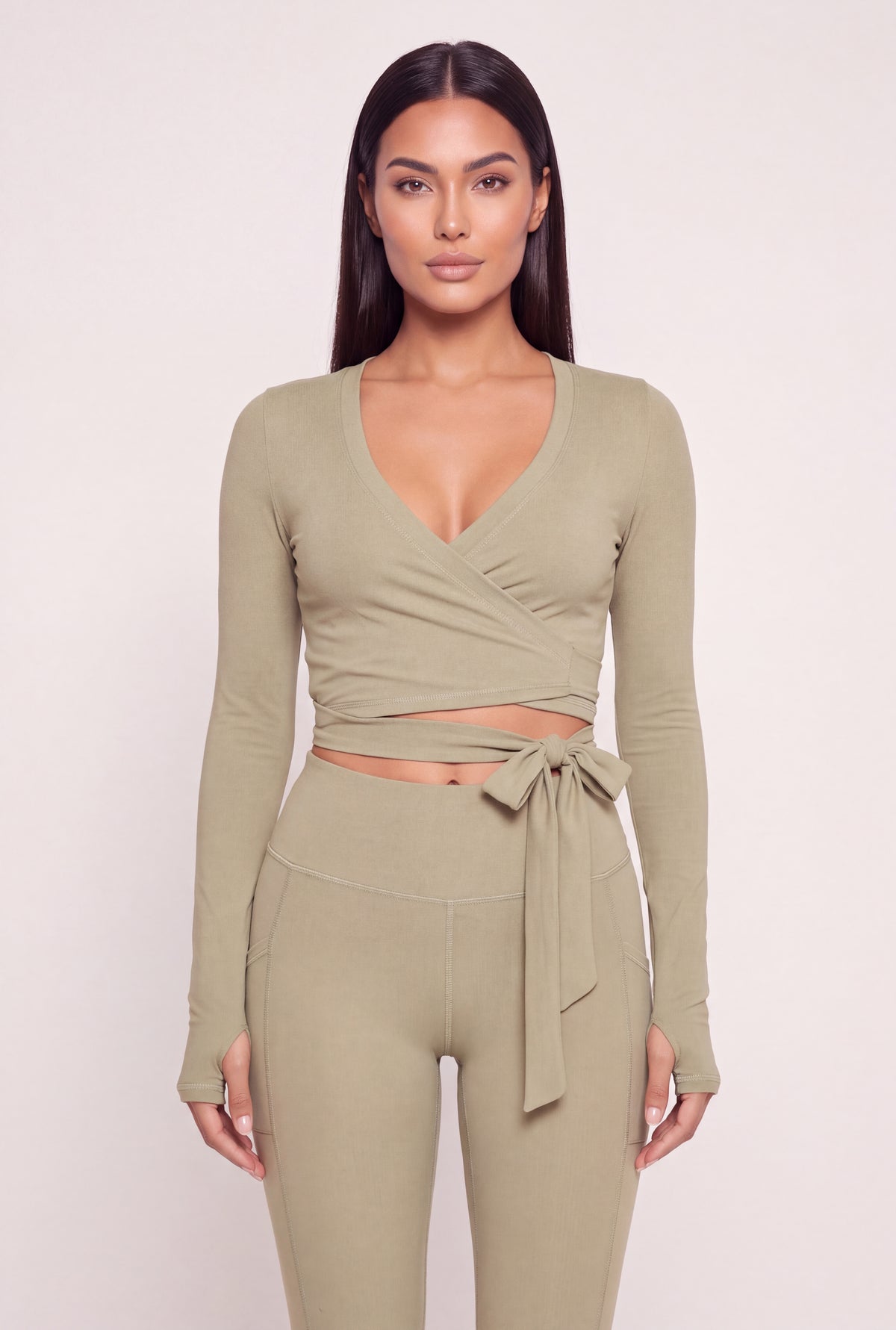 3058077661778030_001