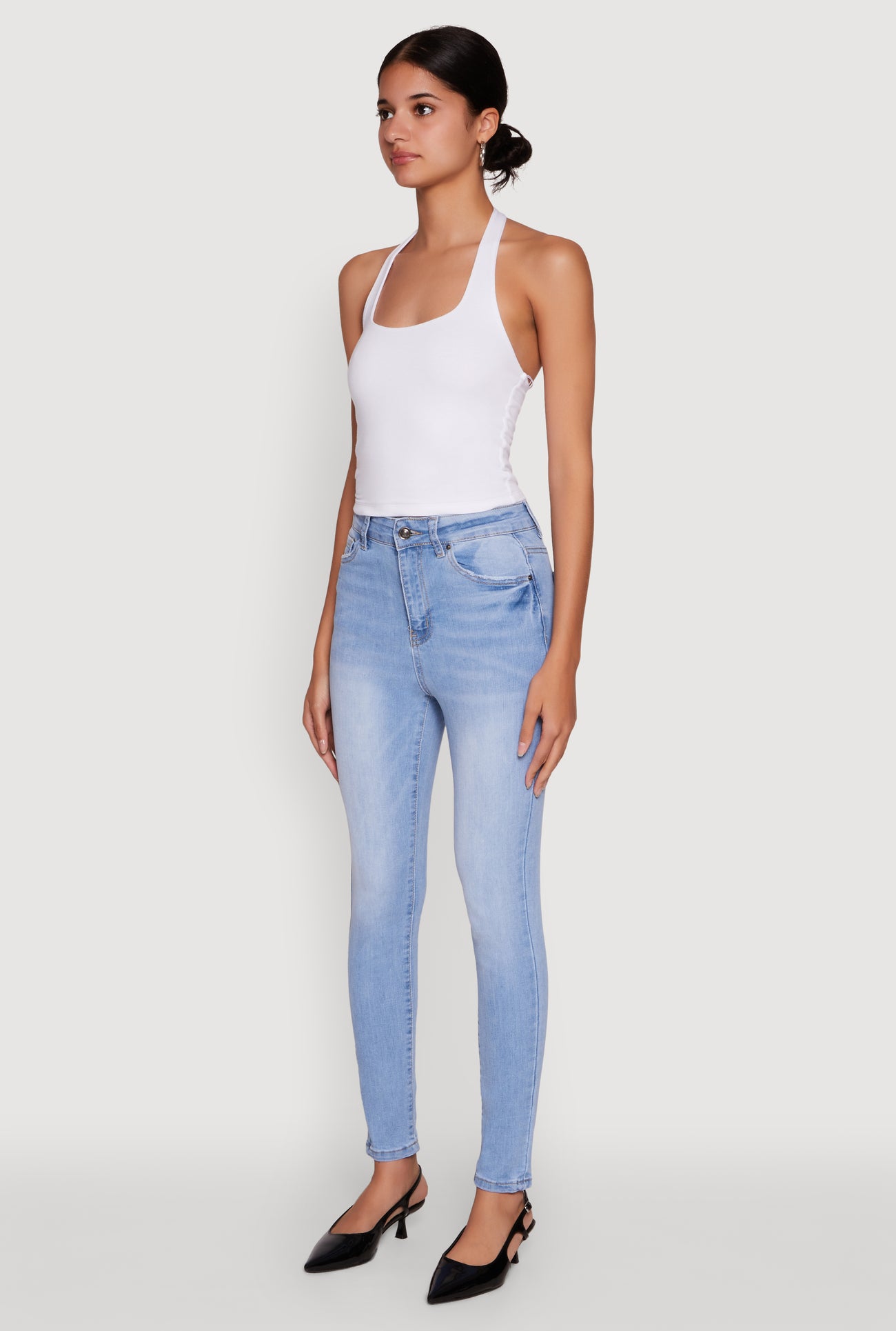 3074071610352402_003