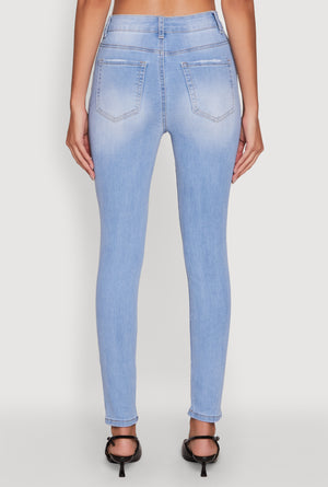 3074071610352402_006