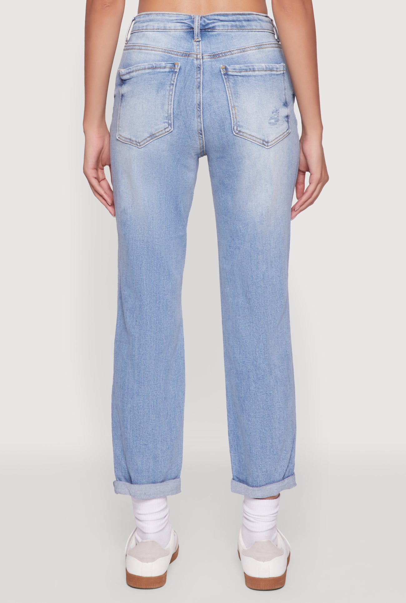 3074071612520402_006