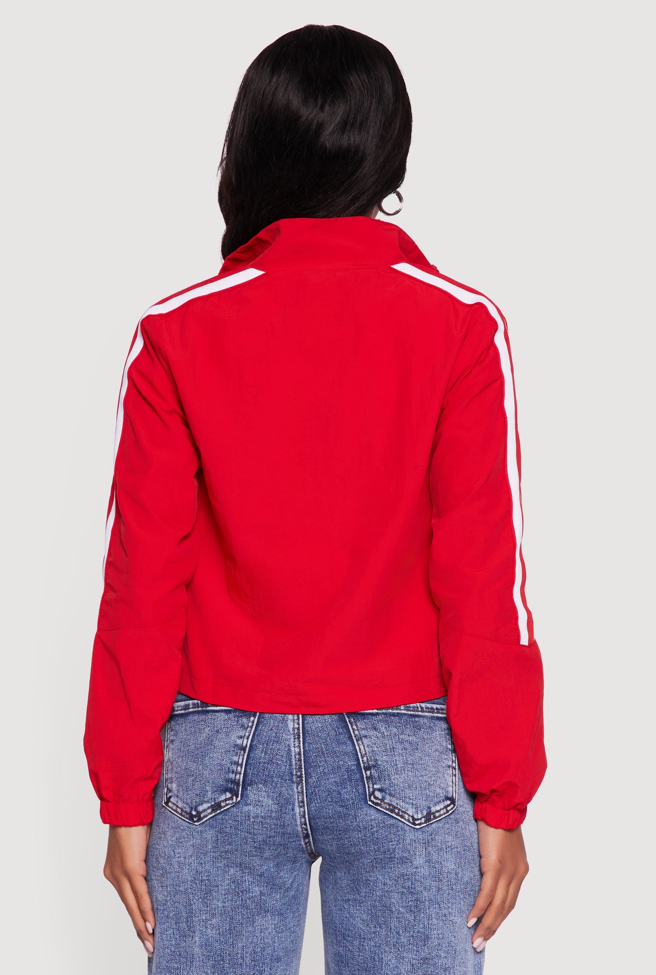 3083077660241060_006