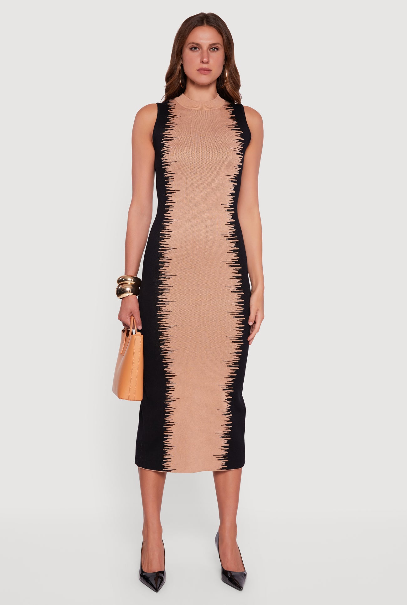 3094075171072325_002