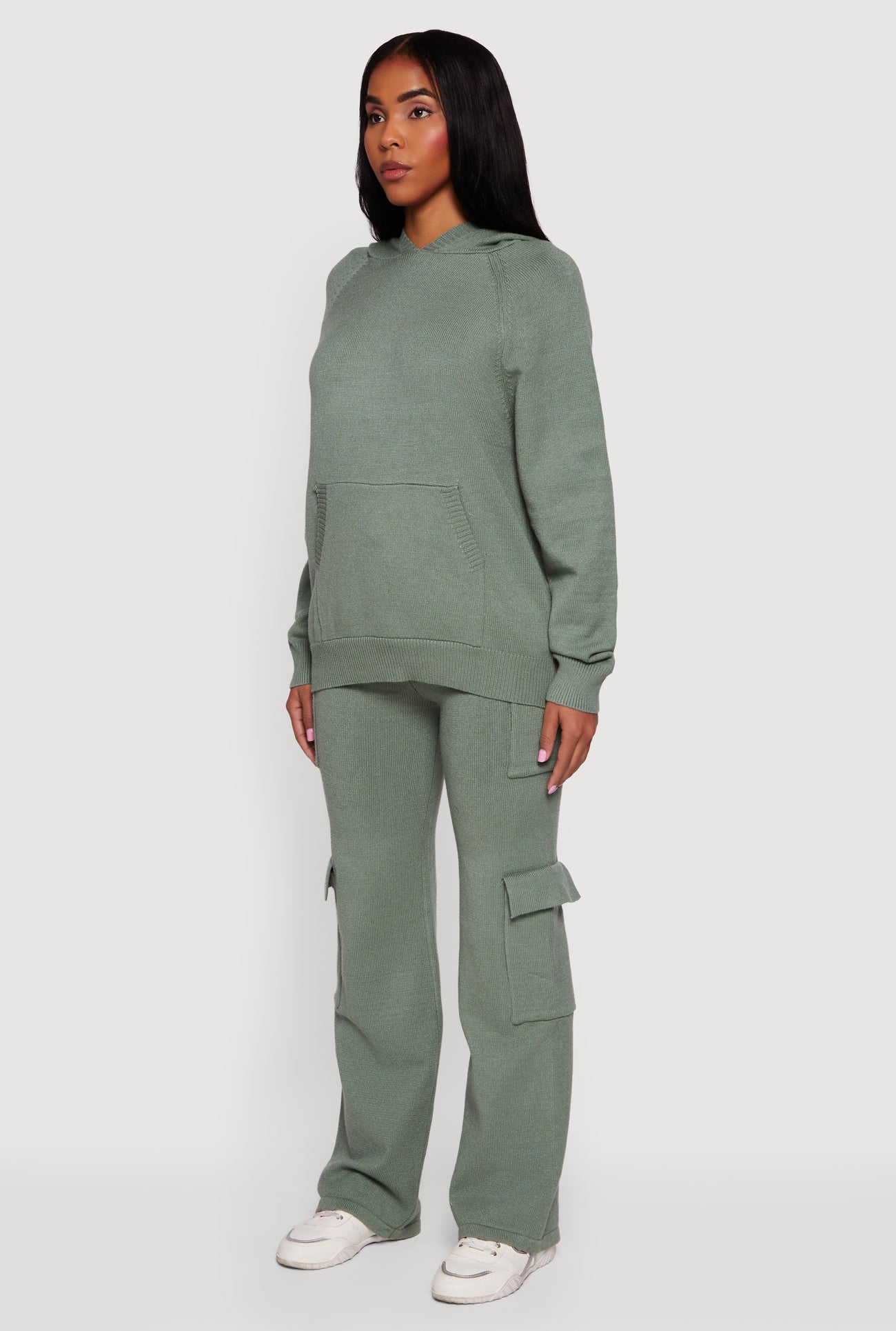 3099038345101038_005