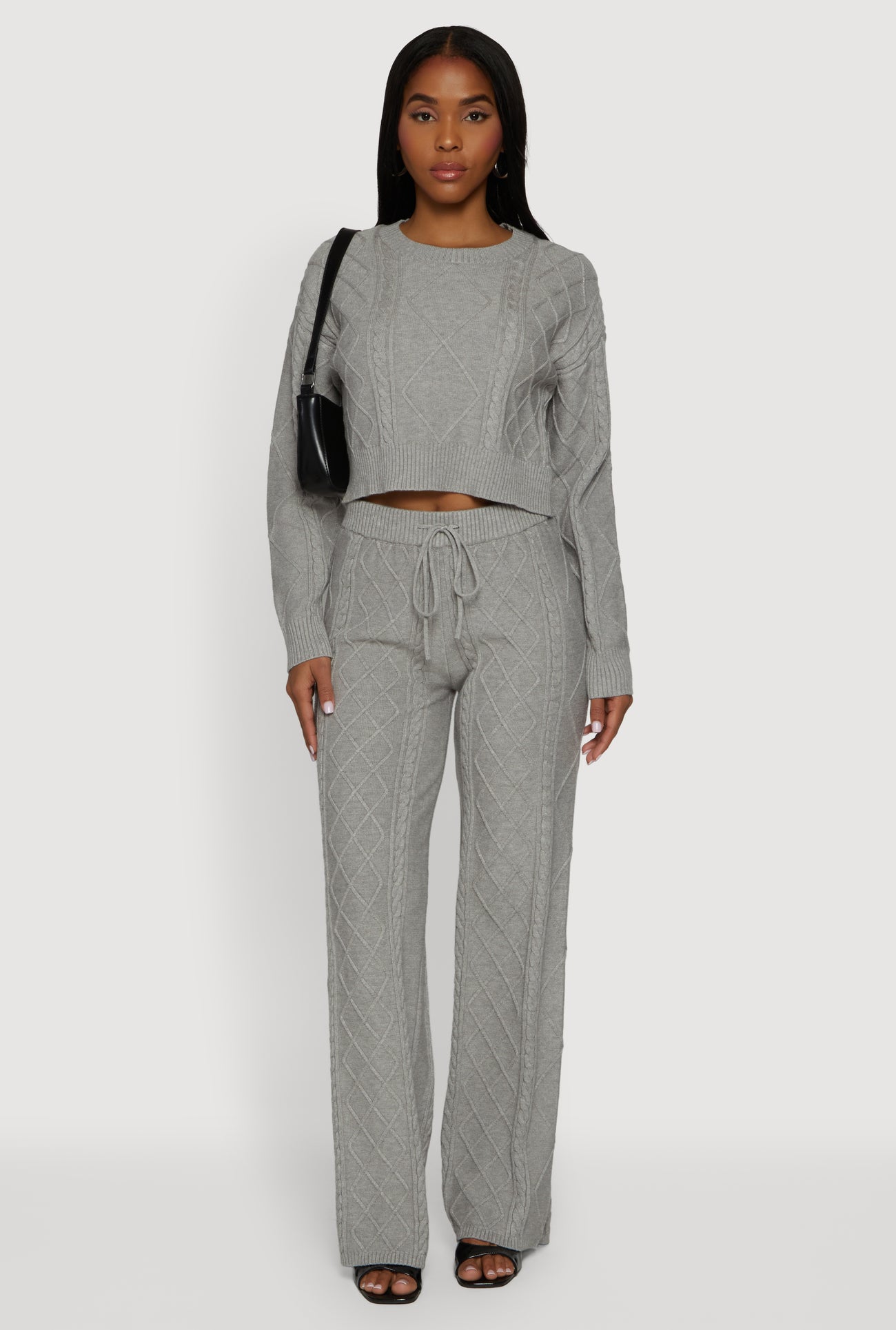 3099038345102004_002