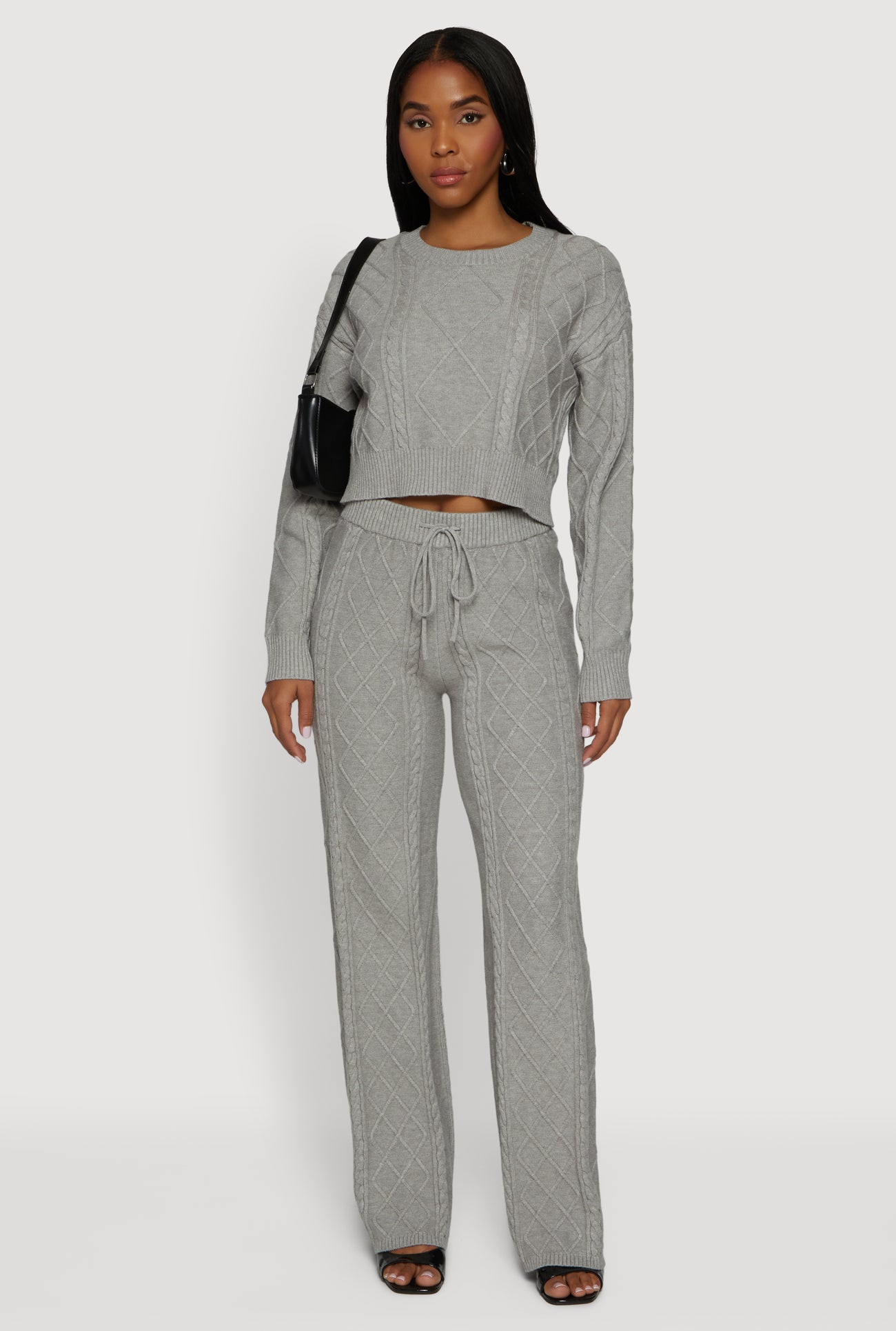 3099038346102004_001