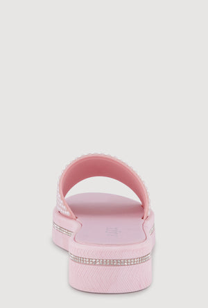 3112040528333106_003