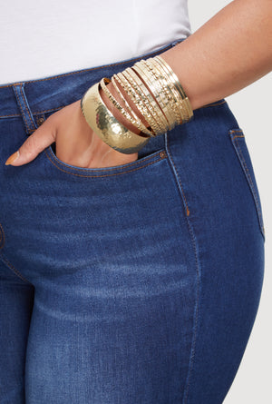 3194073840292072_002