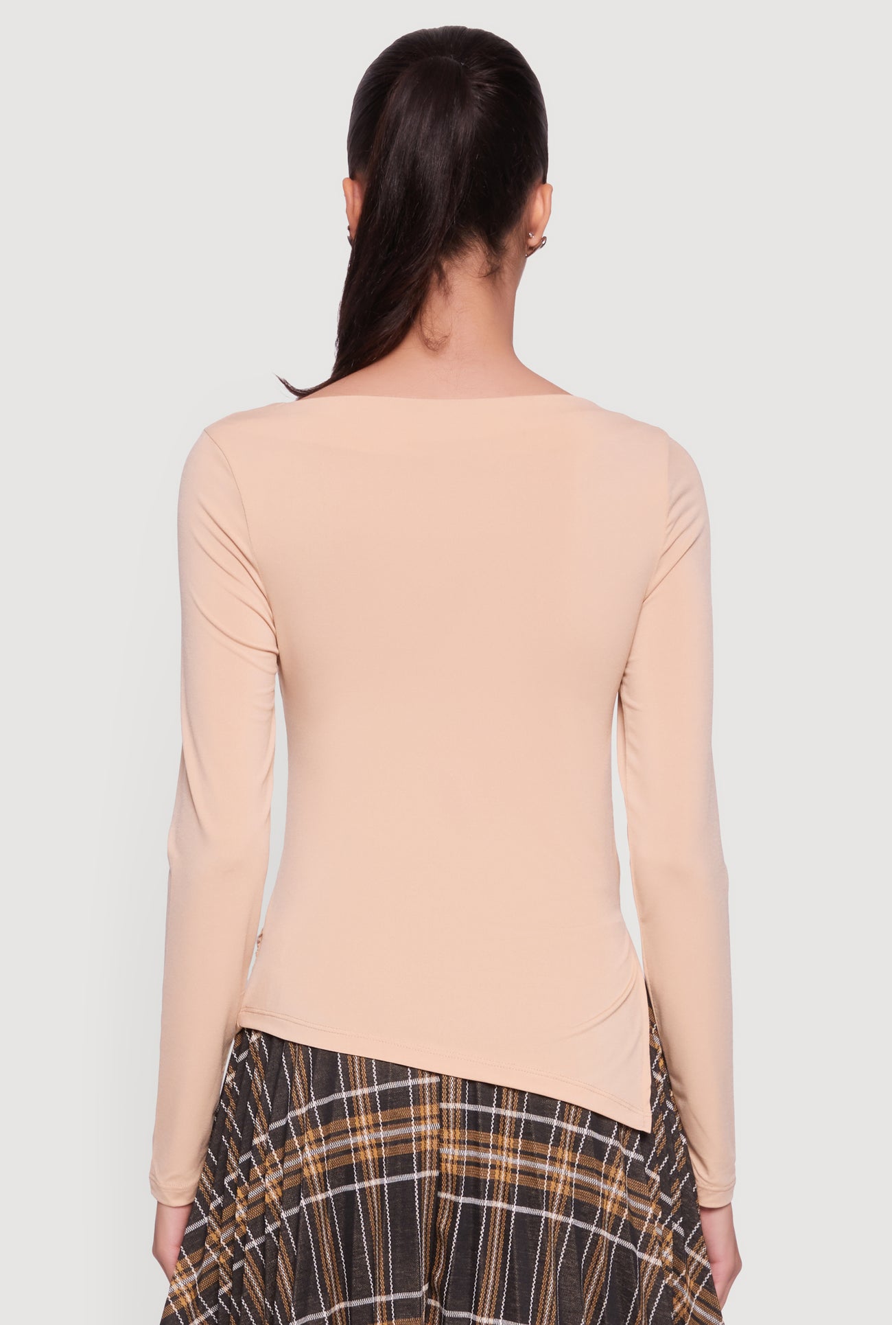 3402075171342024_006