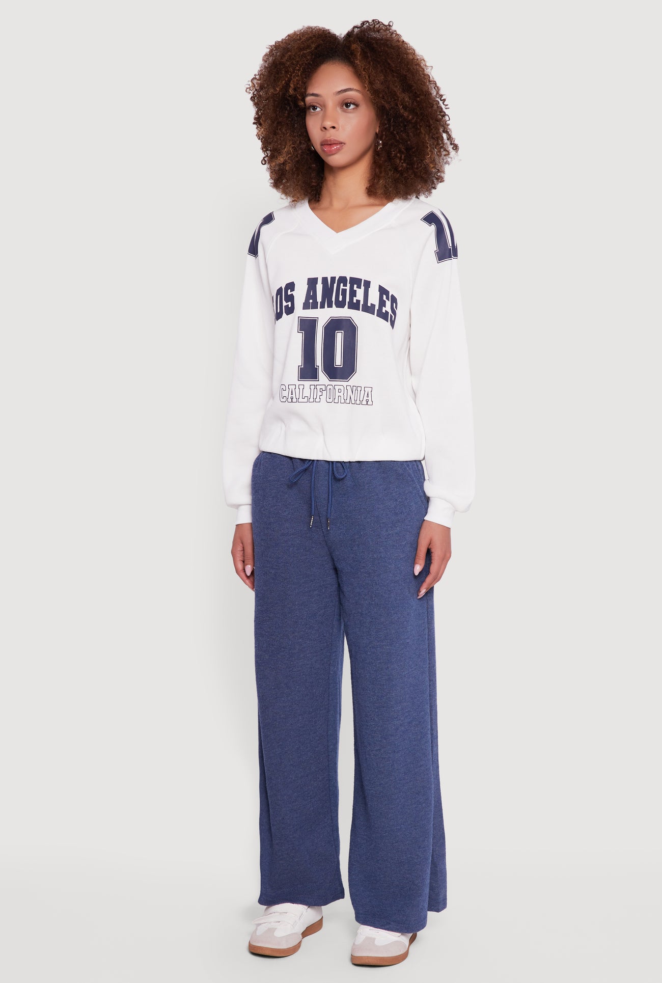 3402077133182011_005