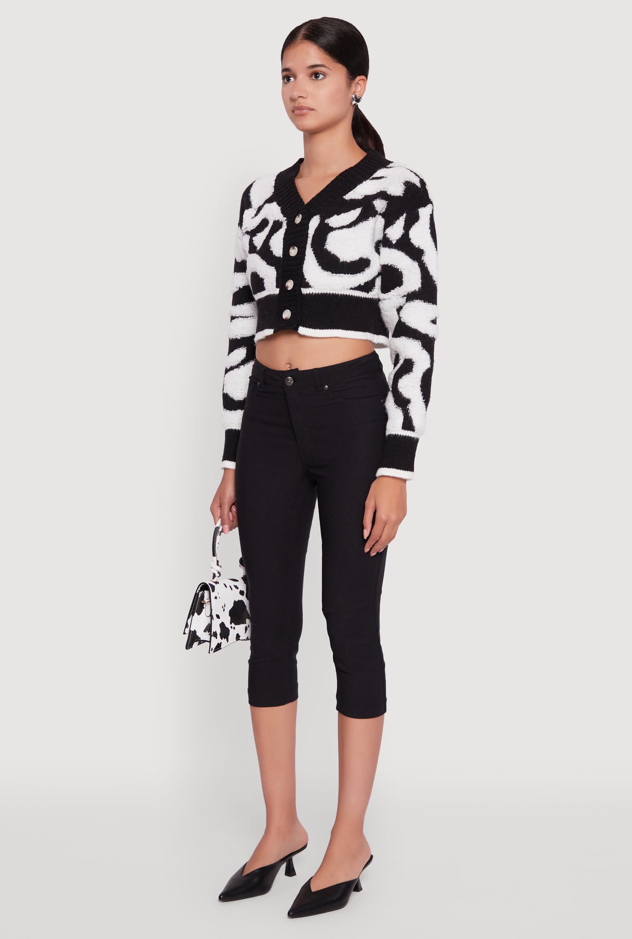 Tufted Knit Button Front Cropped Cardigan
