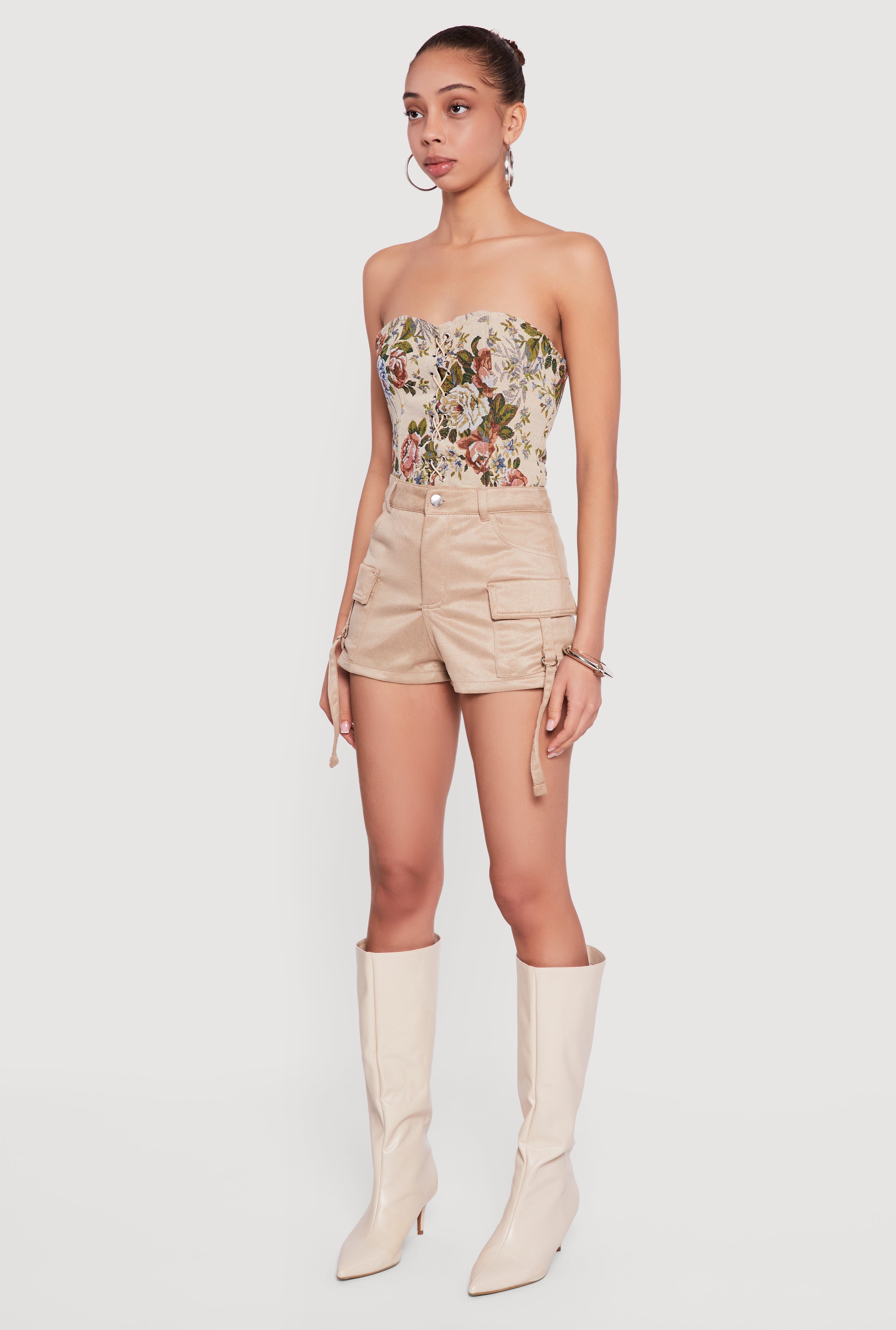 パンツ Eaphi FLUFFY SHORT PANTS beige Faux Suede Tabbed Cargo Pocket Shorts
