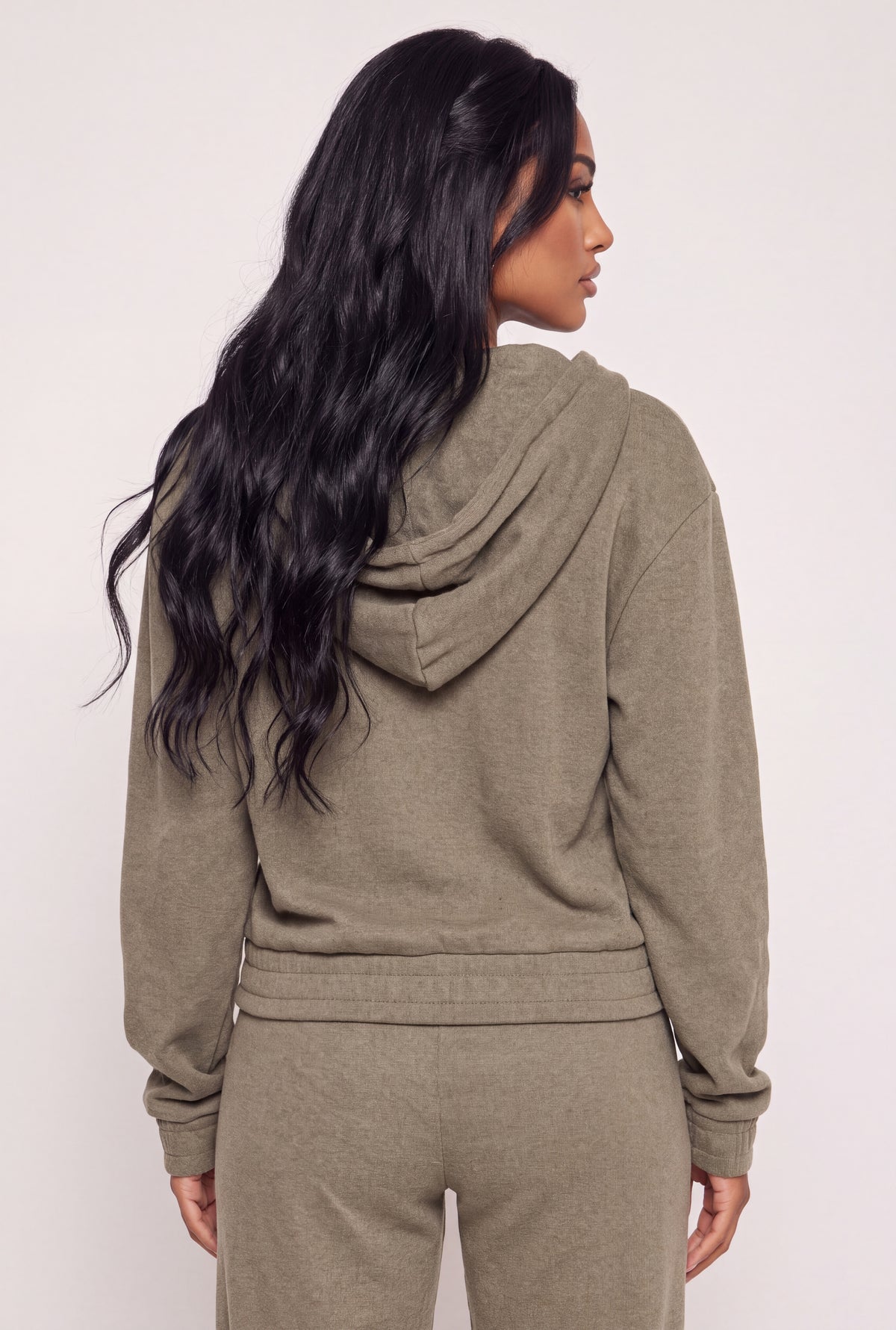 3413051067938034_005