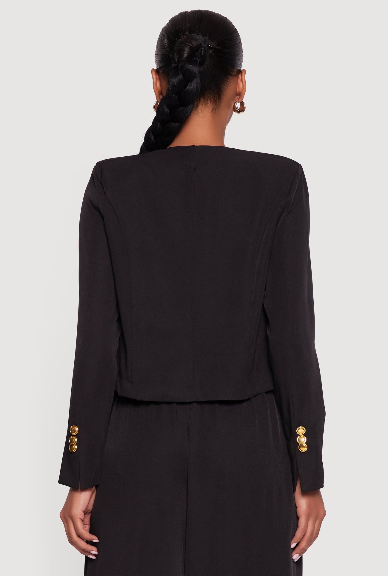 3413056577851001_006