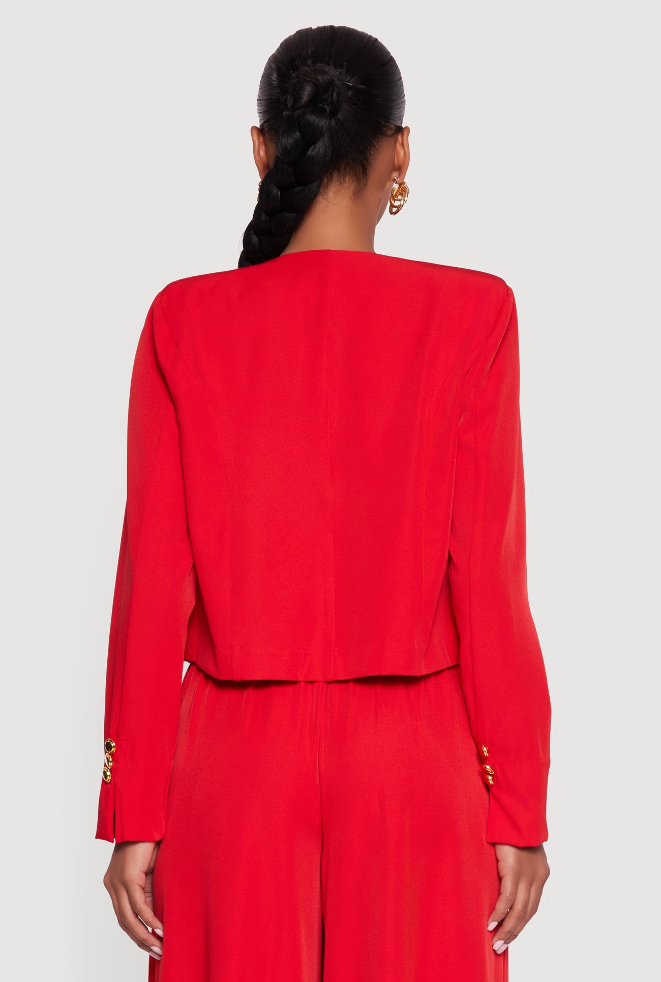 3413056577851060_006