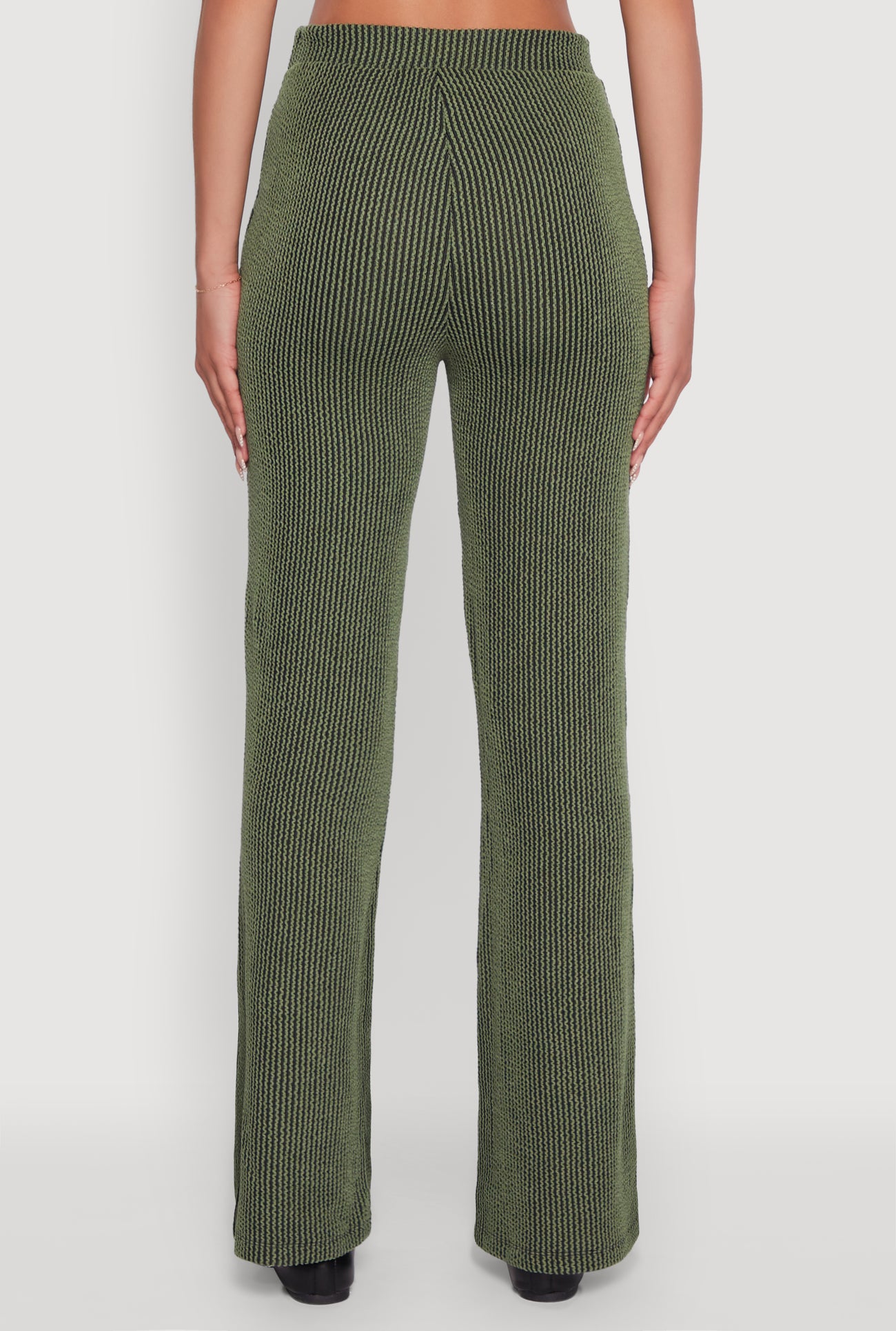 3413058752346032_005