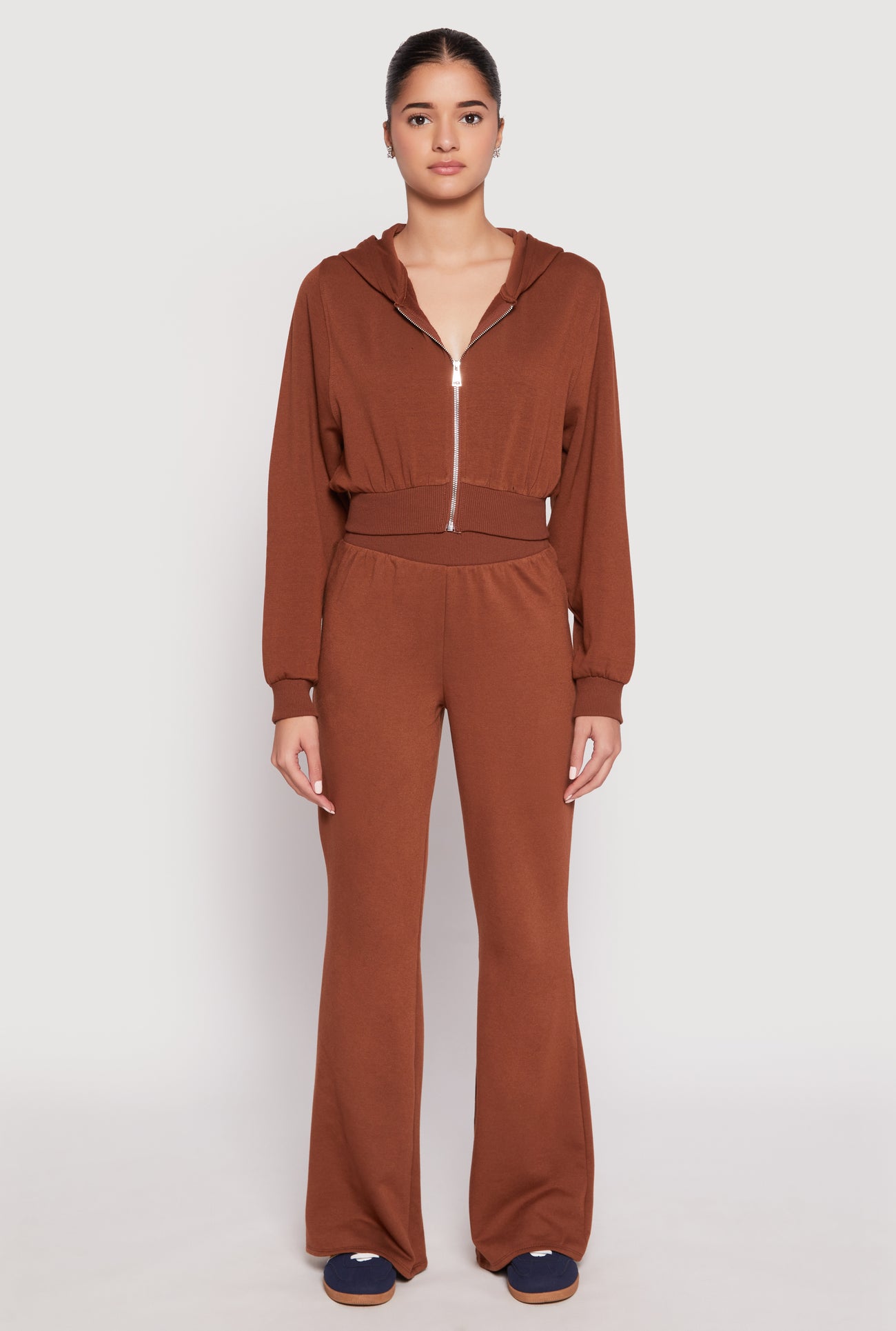 3413069393003020_001