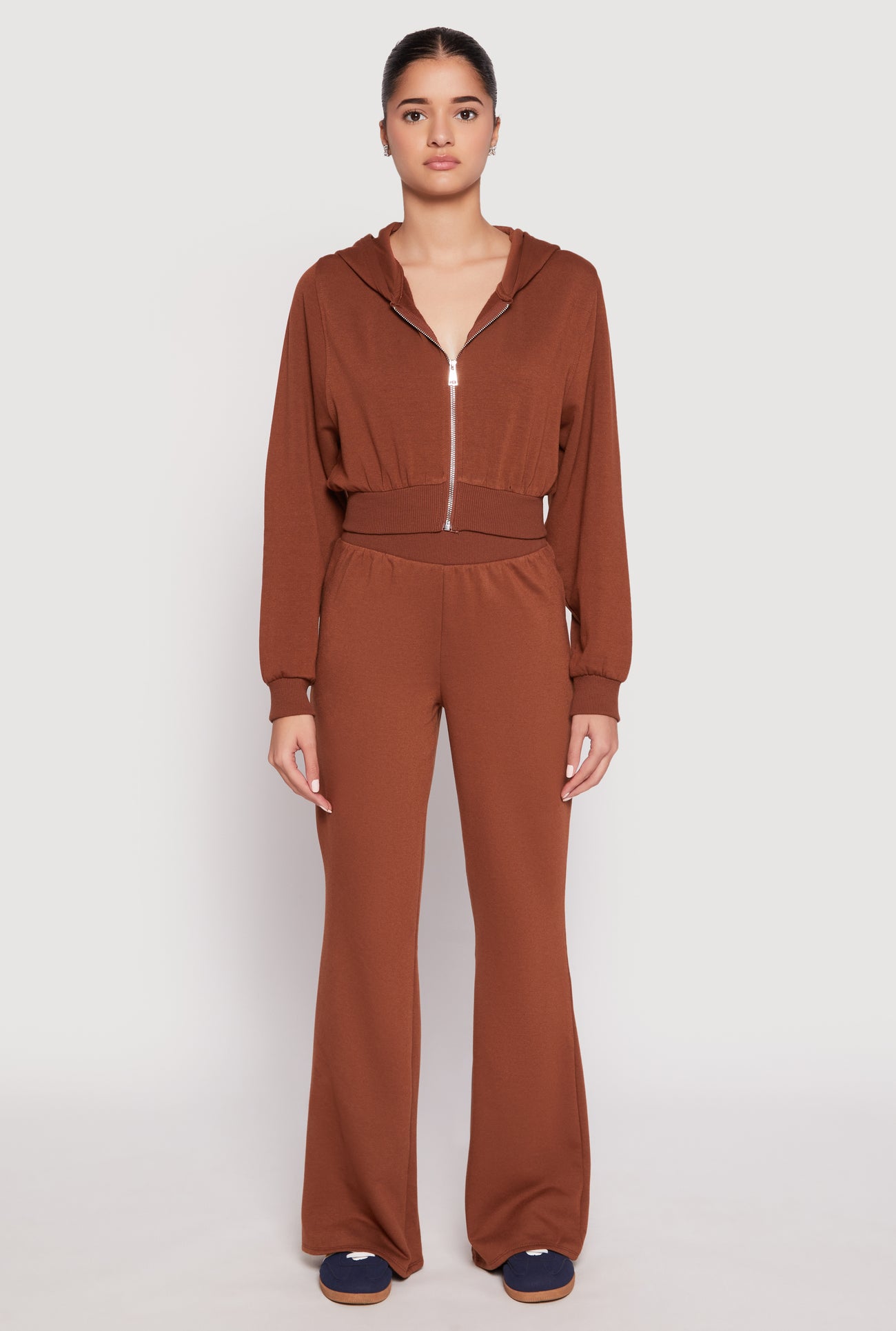 3413069393004020_002