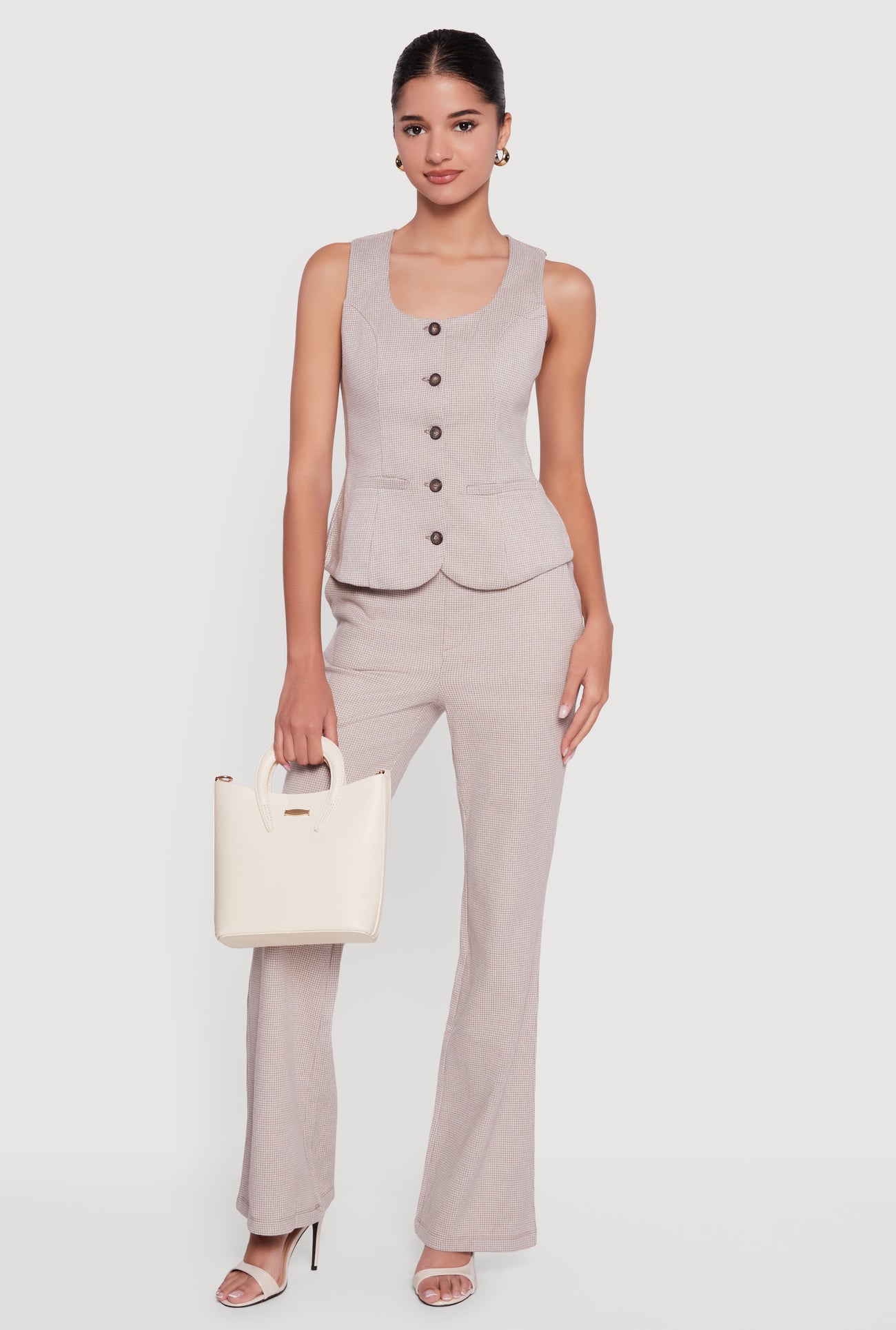 3413069393972016_002