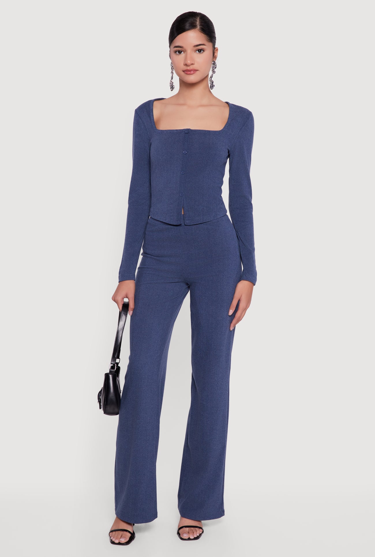 3413069393993105_002