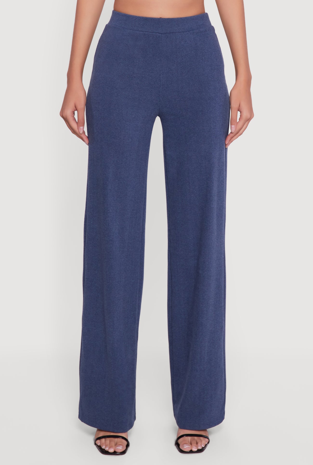 3413069393994105_003