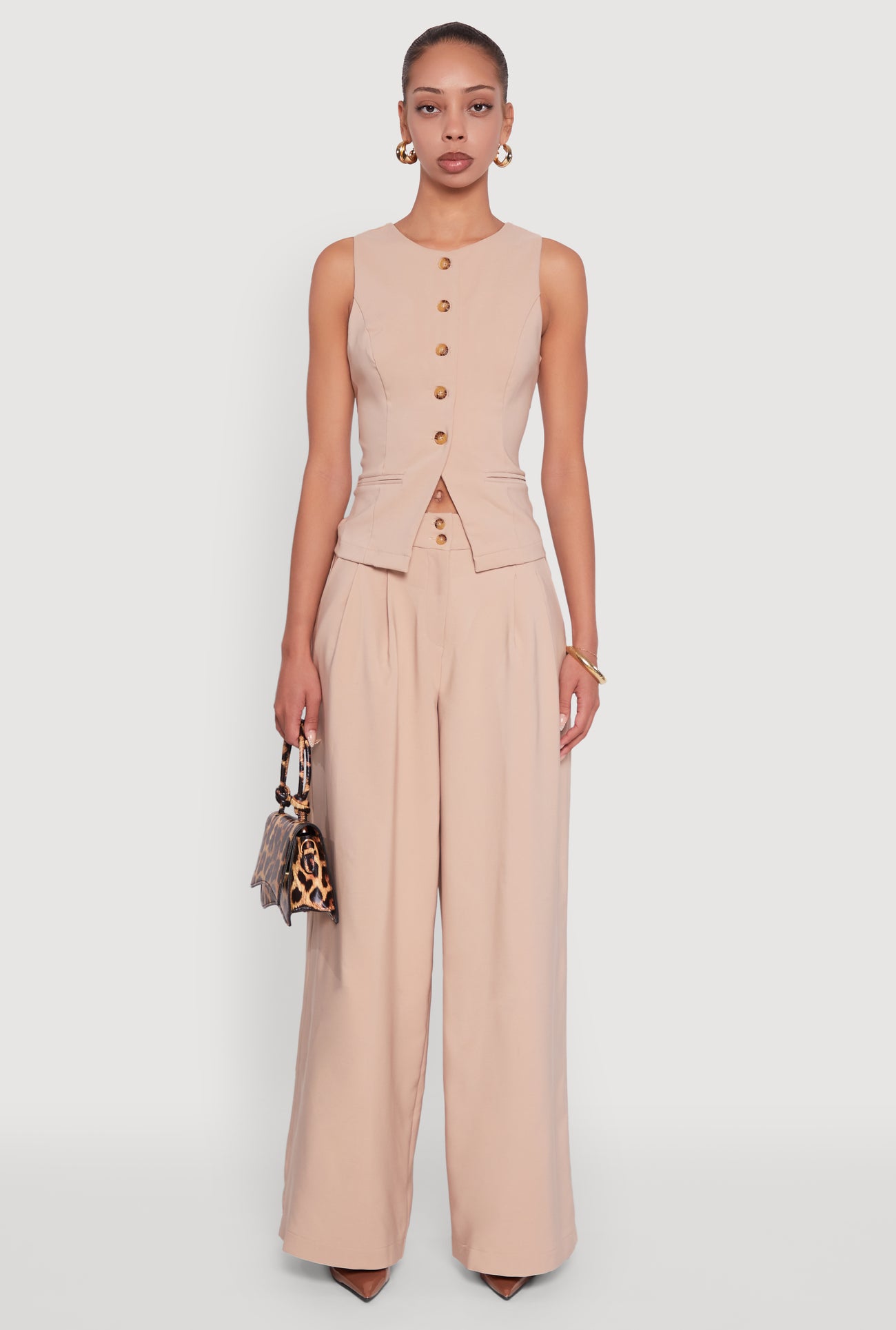 3413069399460025_003