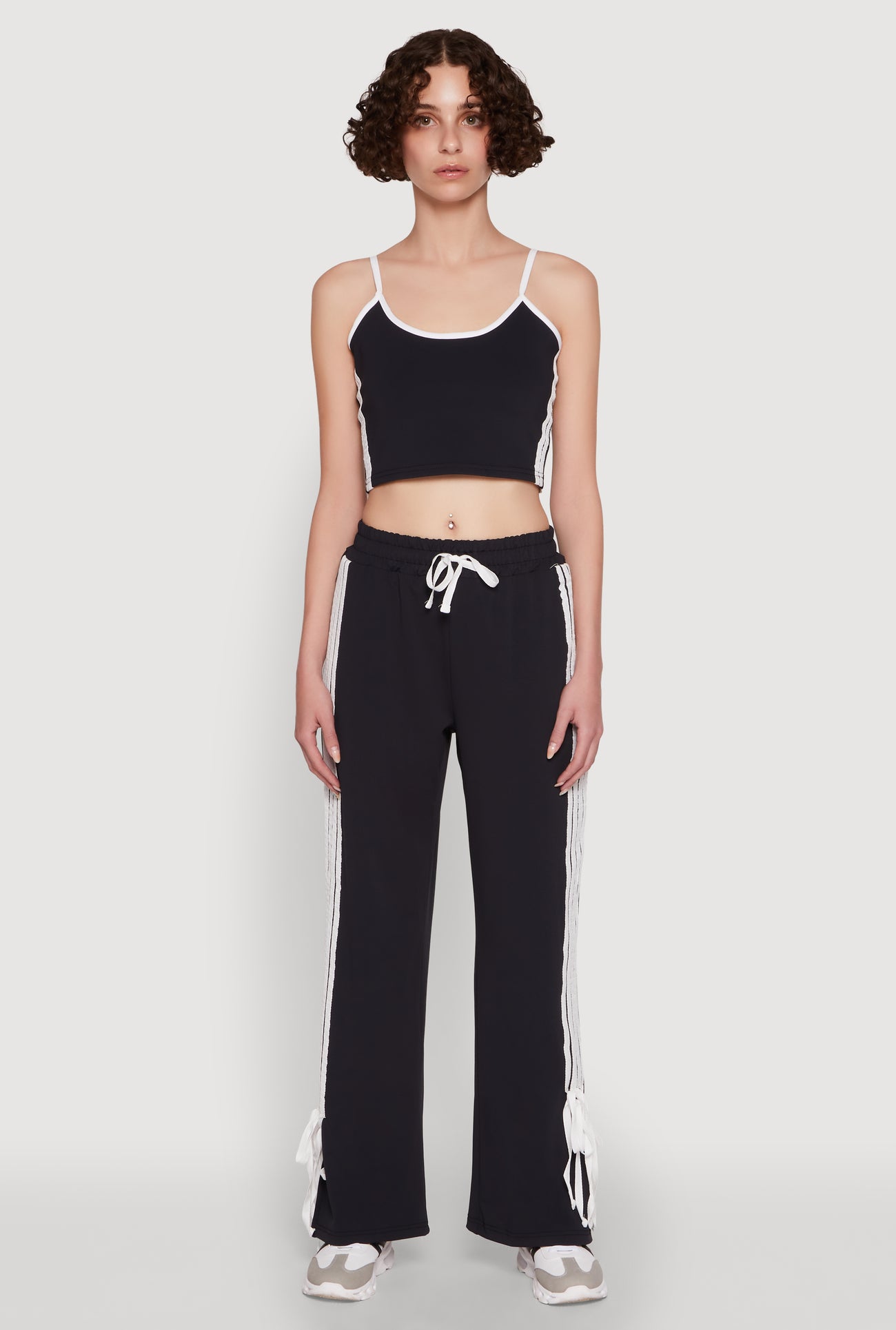 3413075178760015_002