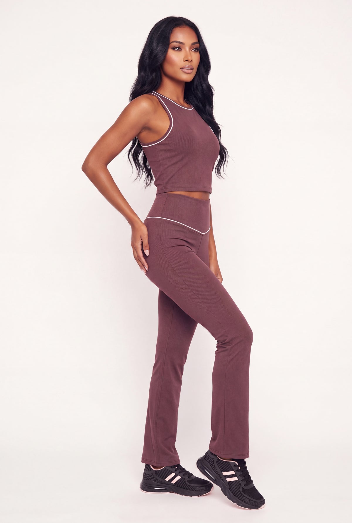 3413076341369050_003