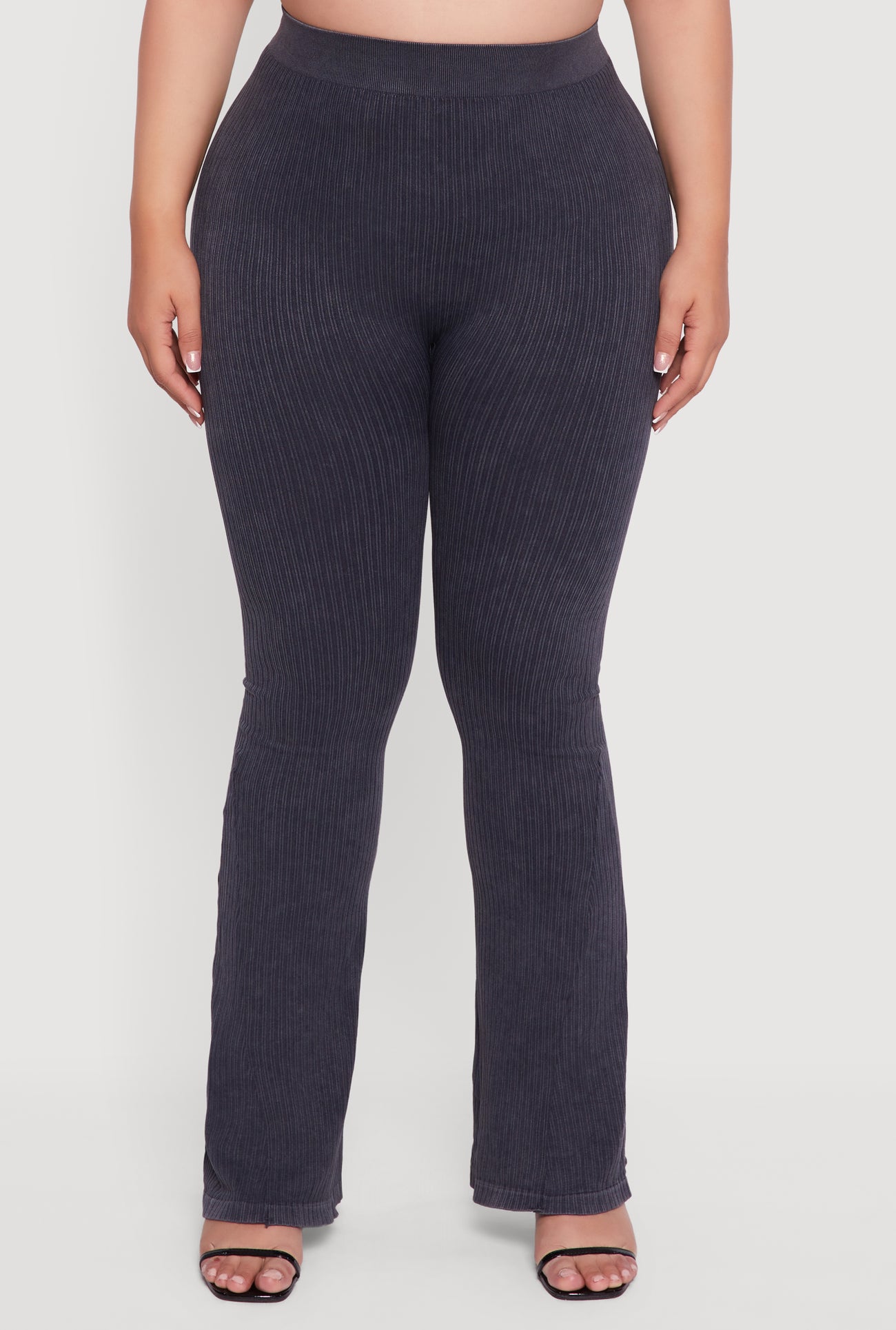 3850060584624001_003