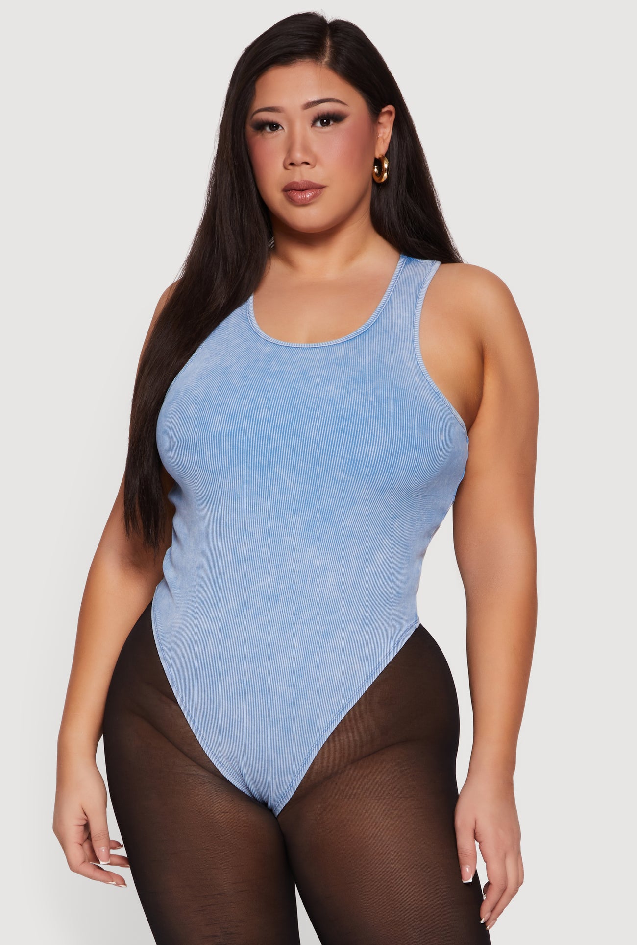 3850062703704340_002