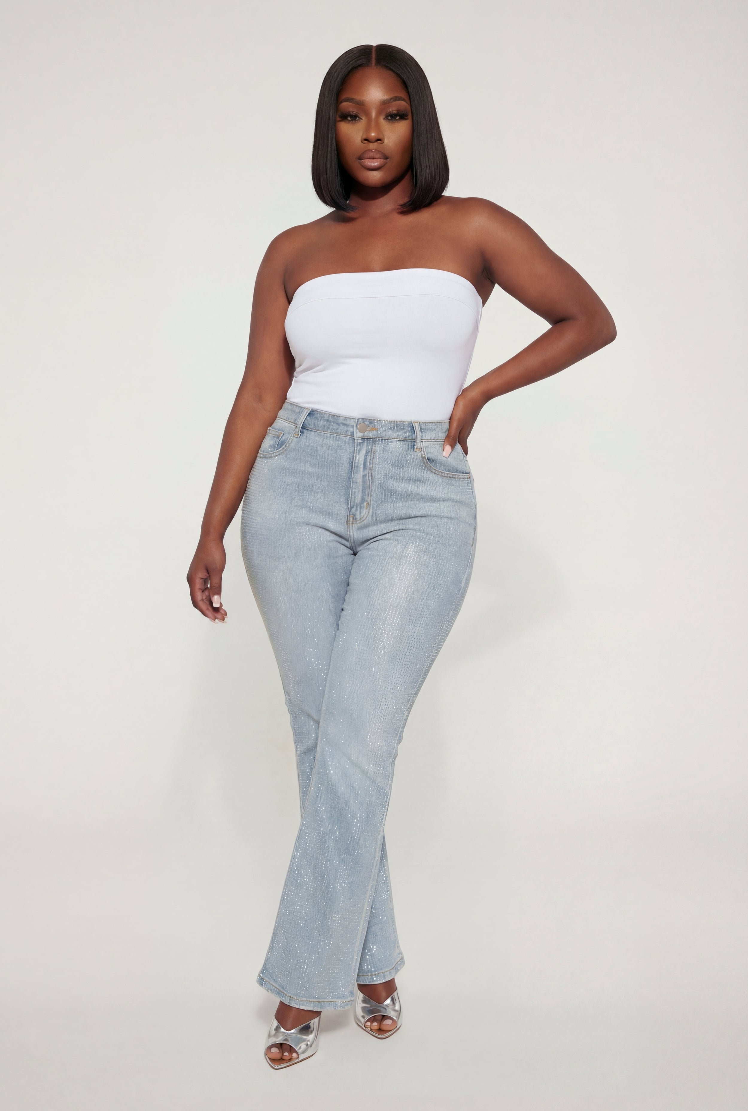Jeans For Curvy Women | Rainbow Shops